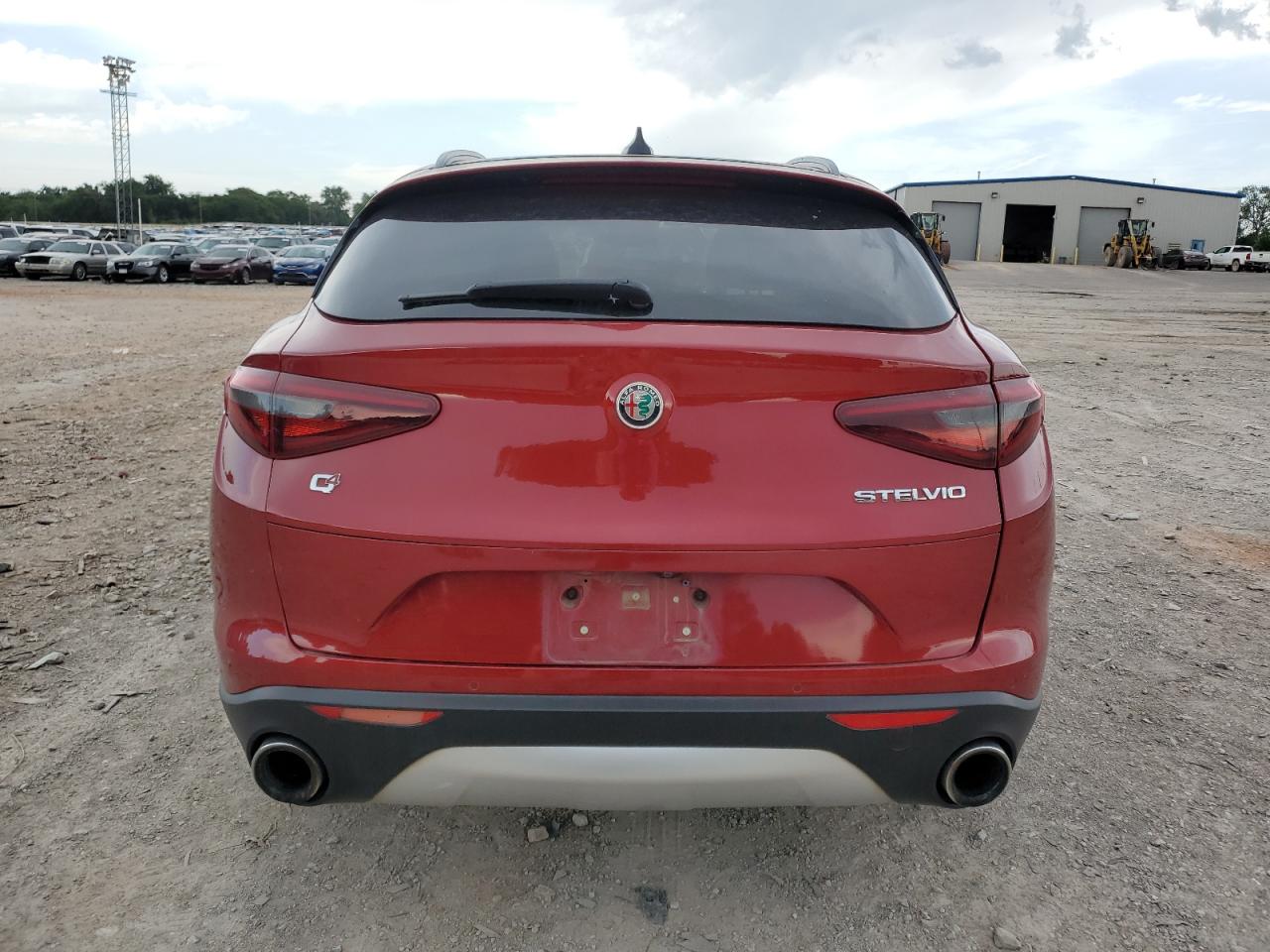 ZASFAKNN9J7B90310 2018 Alfa Romeo Stelvio Ti Sport