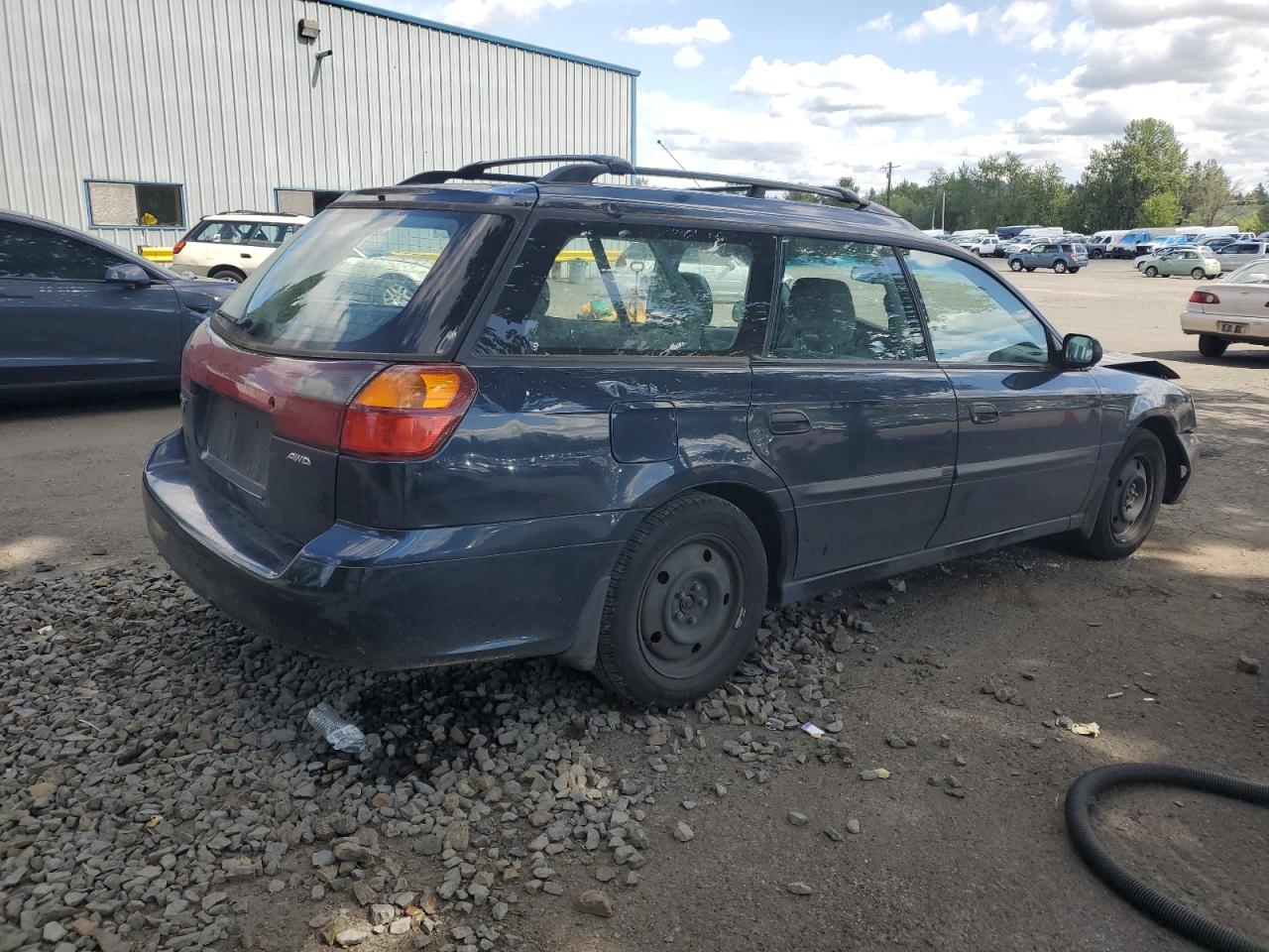 4S3BH635617311663 2001 Subaru Legacy L