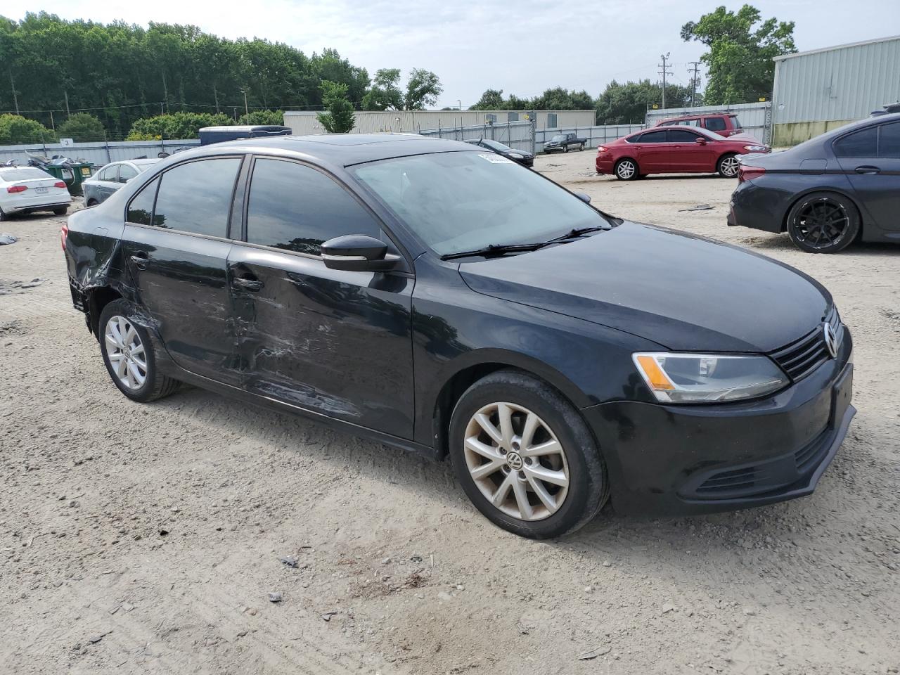 3VWDZ7AJXBM308863 2011 Volkswagen Jetta Se