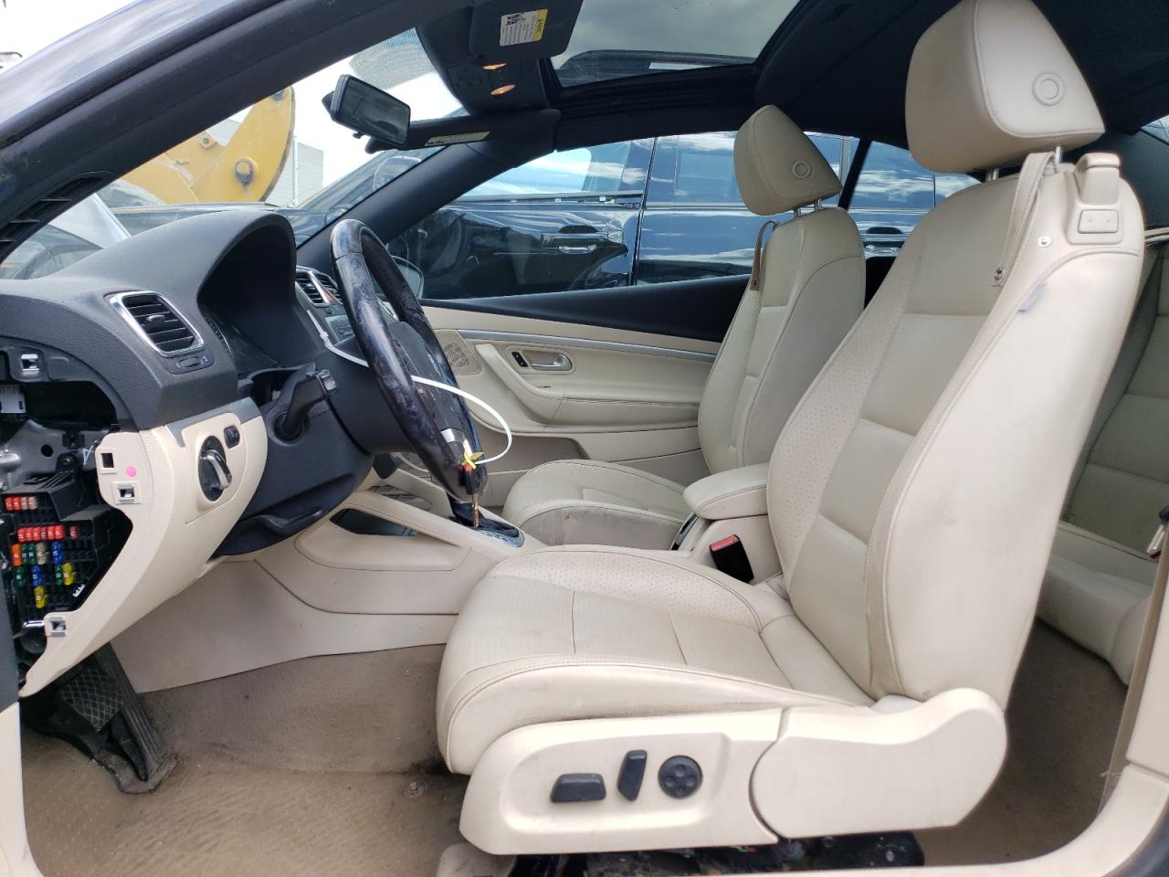 WVWBW7AH1CV014355 2012 Volkswagen Eos Komfort