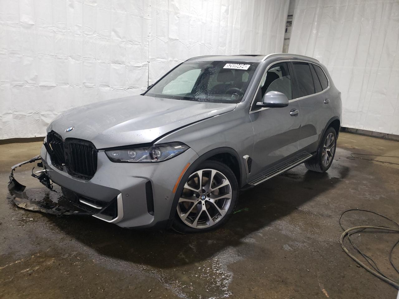 5UX13EU05R9U30195 2024 BMW X5 Sdrive 40I