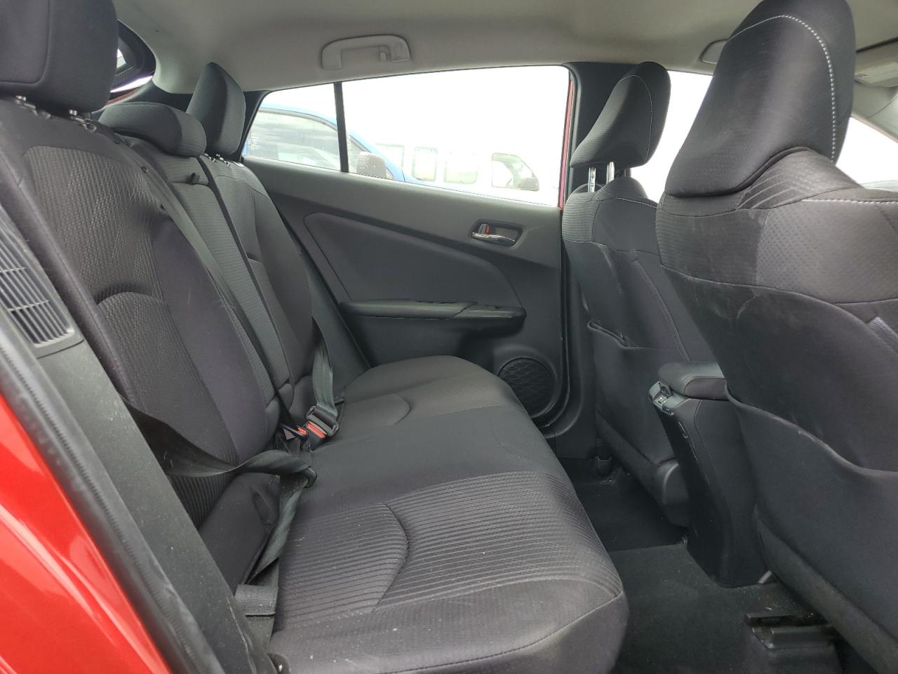 JTDKAMFP5M3186785 2021 Toyota Prius Prime Le