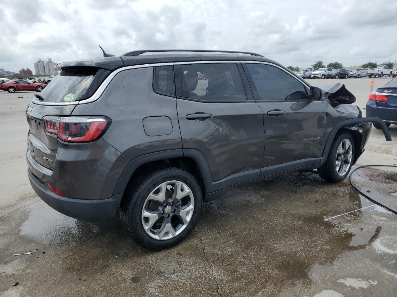 3C4NJDCB8JT290435 2018 Jeep Compass Limited