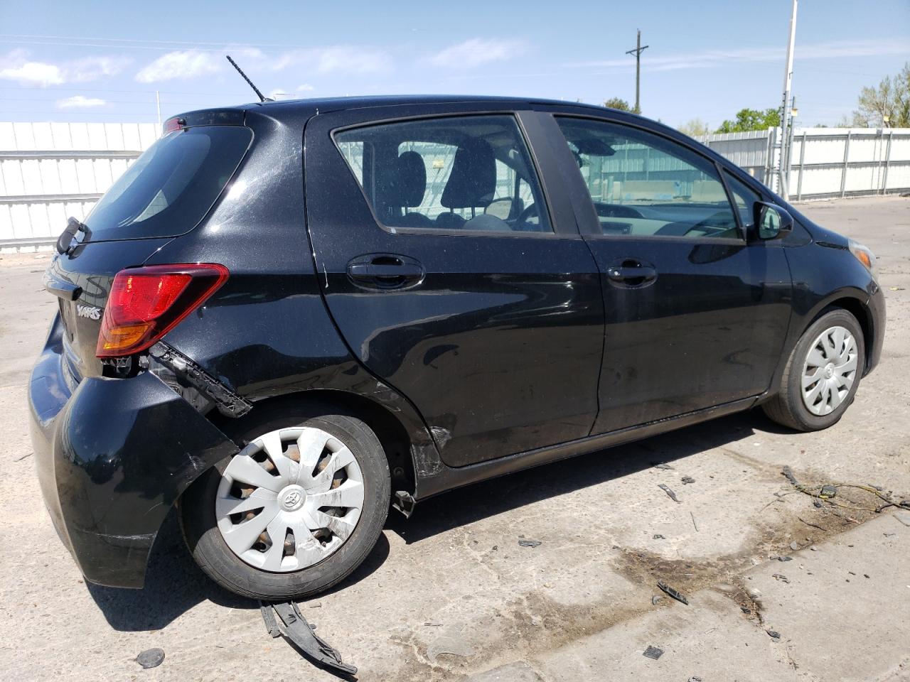 VNKKTUD34HA079648 2017 Toyota Yaris L