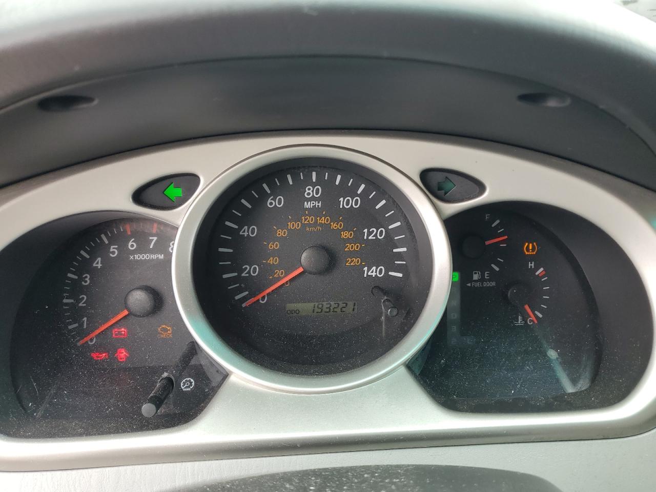 JTEGP21A050072607 2005 Toyota Highlander Limited