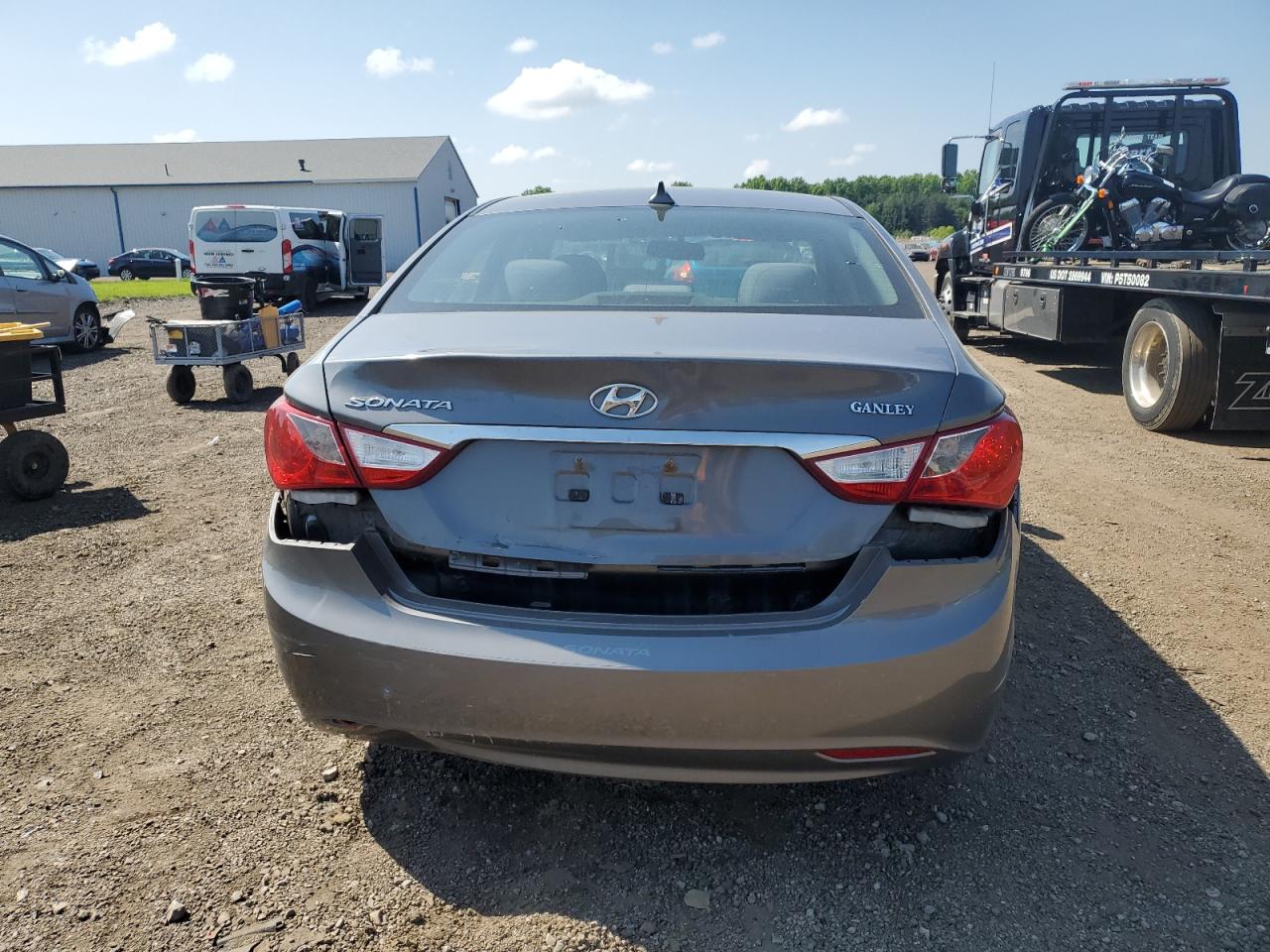 5NPEB4AC3DH565335 2013 Hyundai Sonata Gls