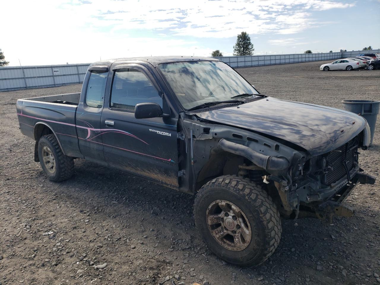 4TAWN72N1WZ000697 1998 Toyota Tacoma Xtracab