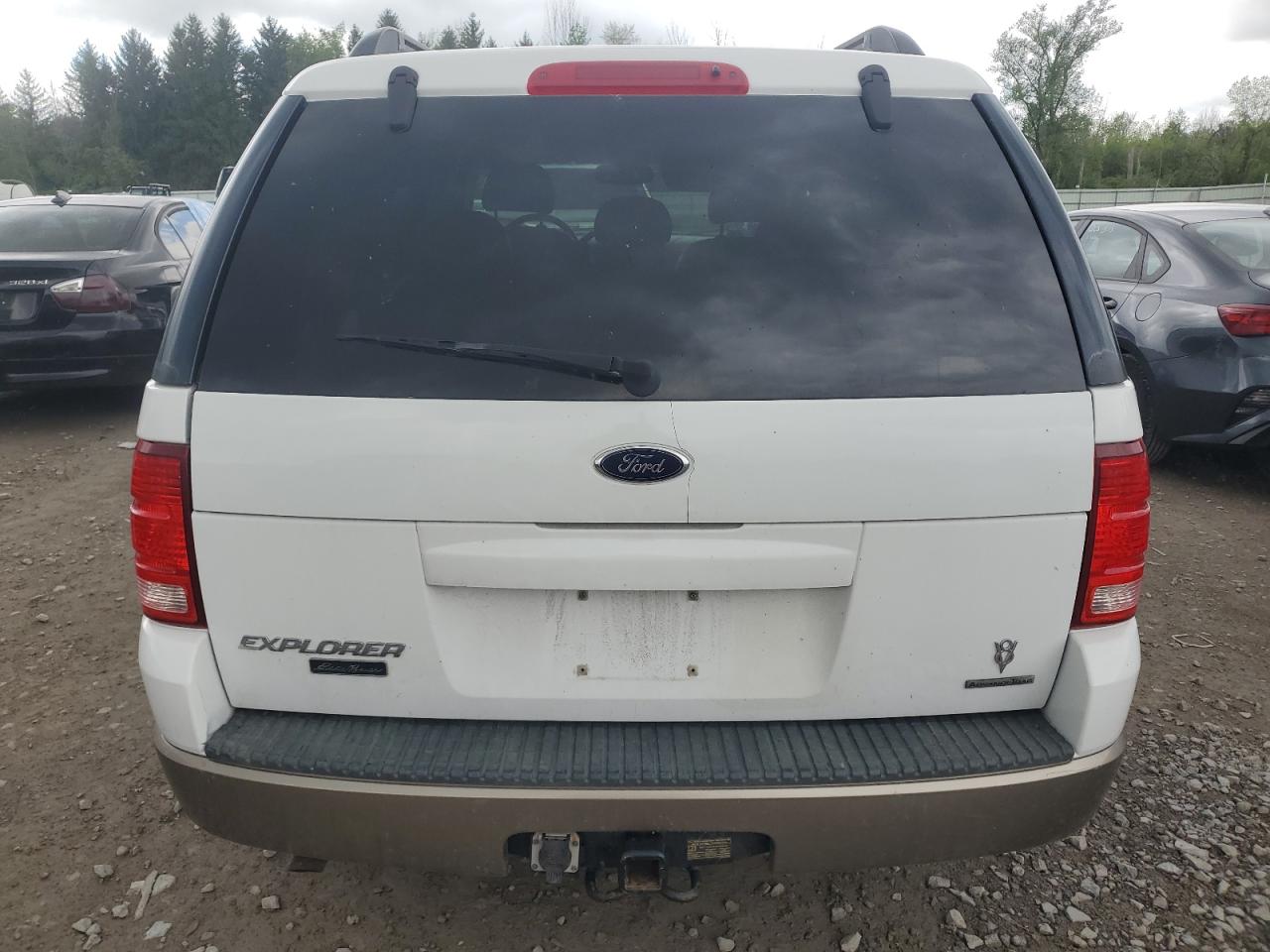 1FMZU74W74UC30745 2004 Ford Explorer Eddie Bauer