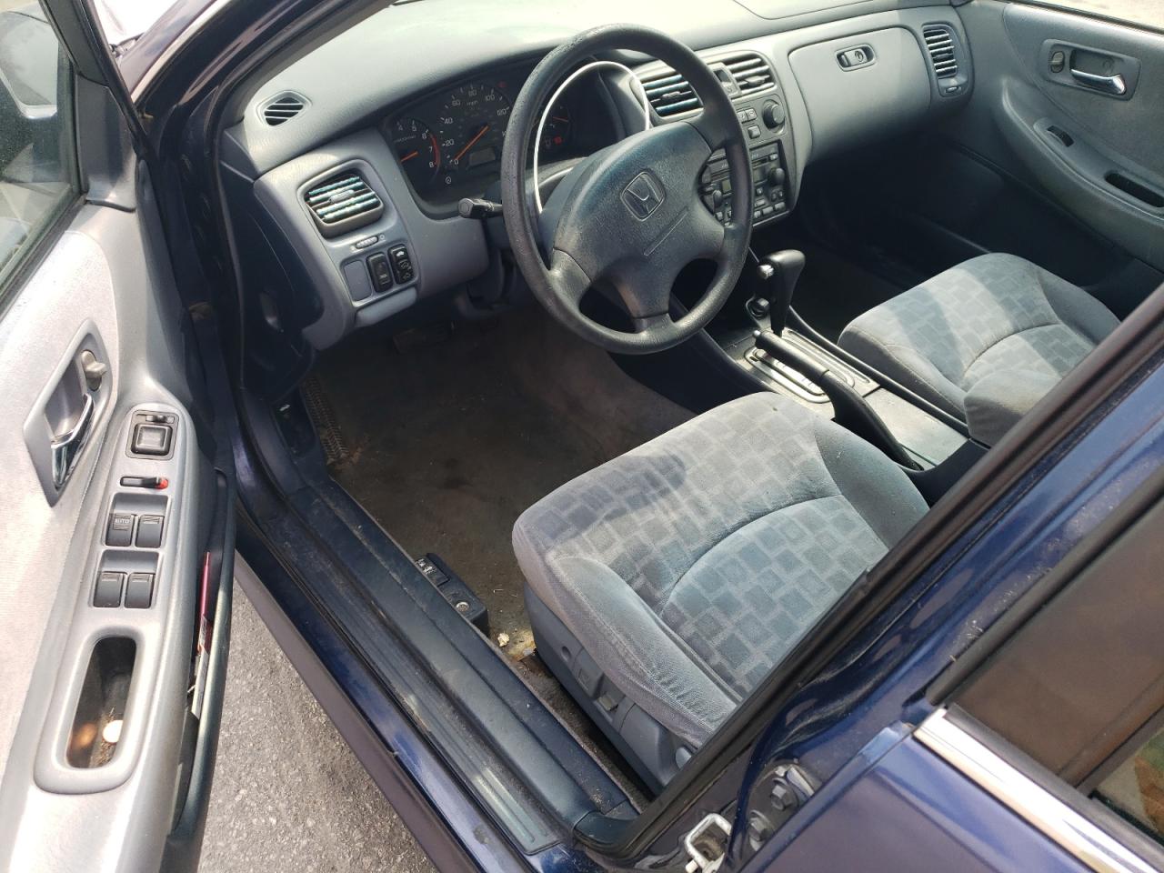 1HGCG56601A007108 2001 Honda Accord Ex