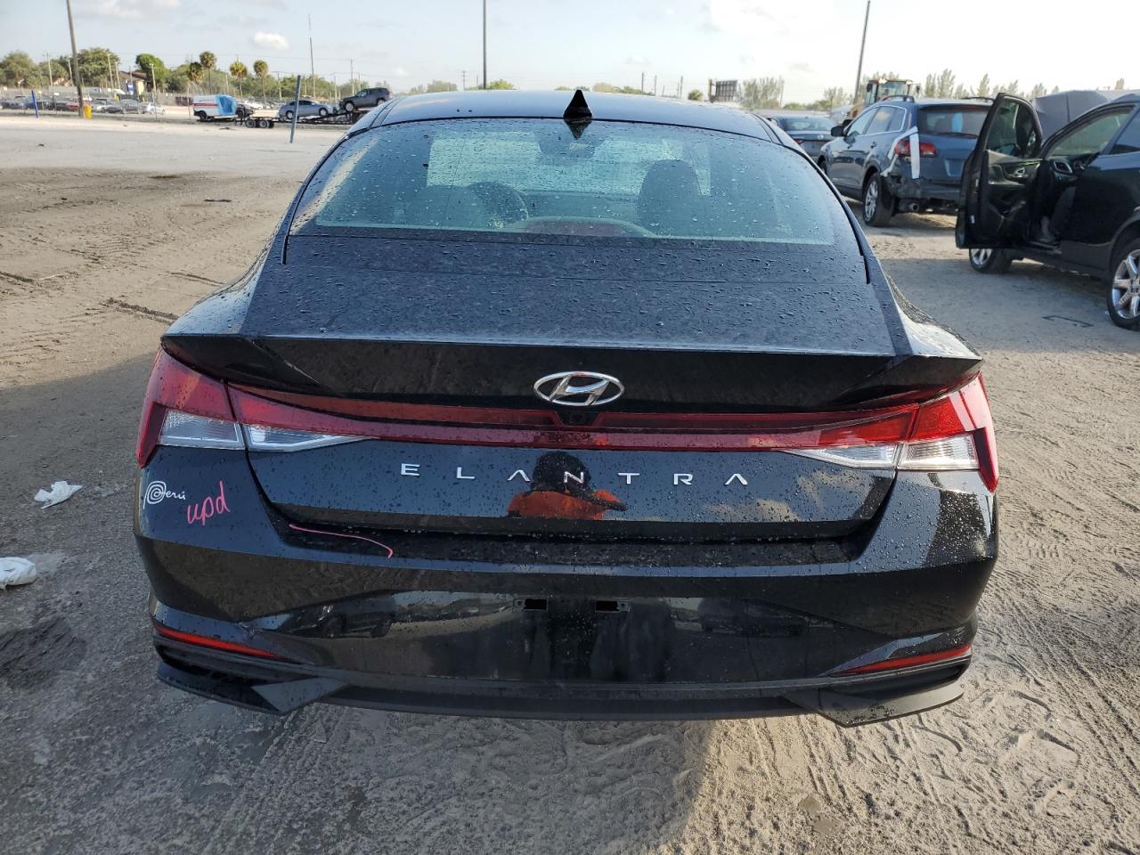 5NPLM4AG0NH080642 2022 Hyundai Elantra Sel