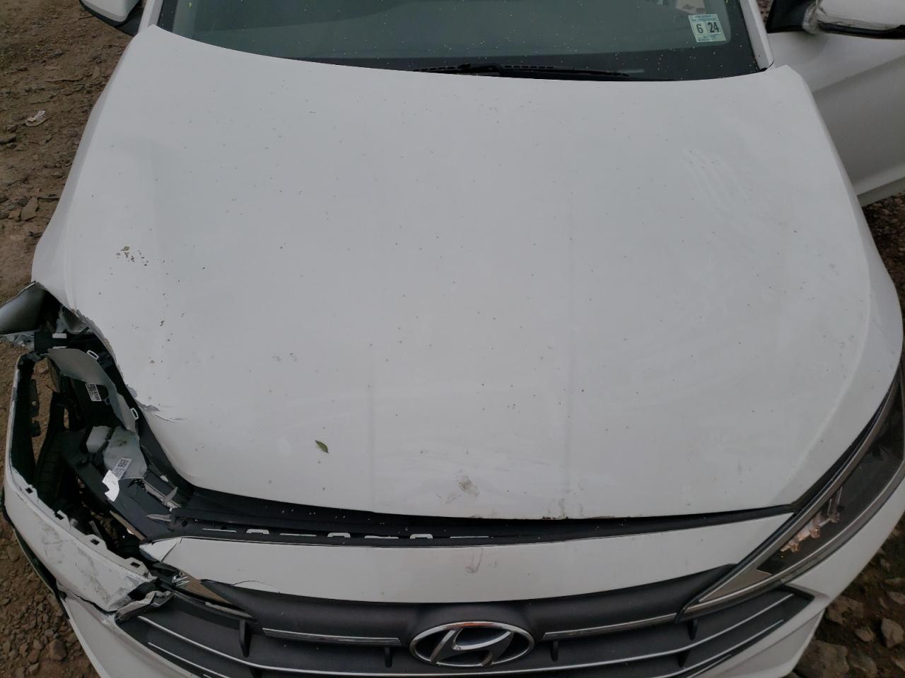 5NPD84LF1KH492996 2019 Hyundai Elantra Sel