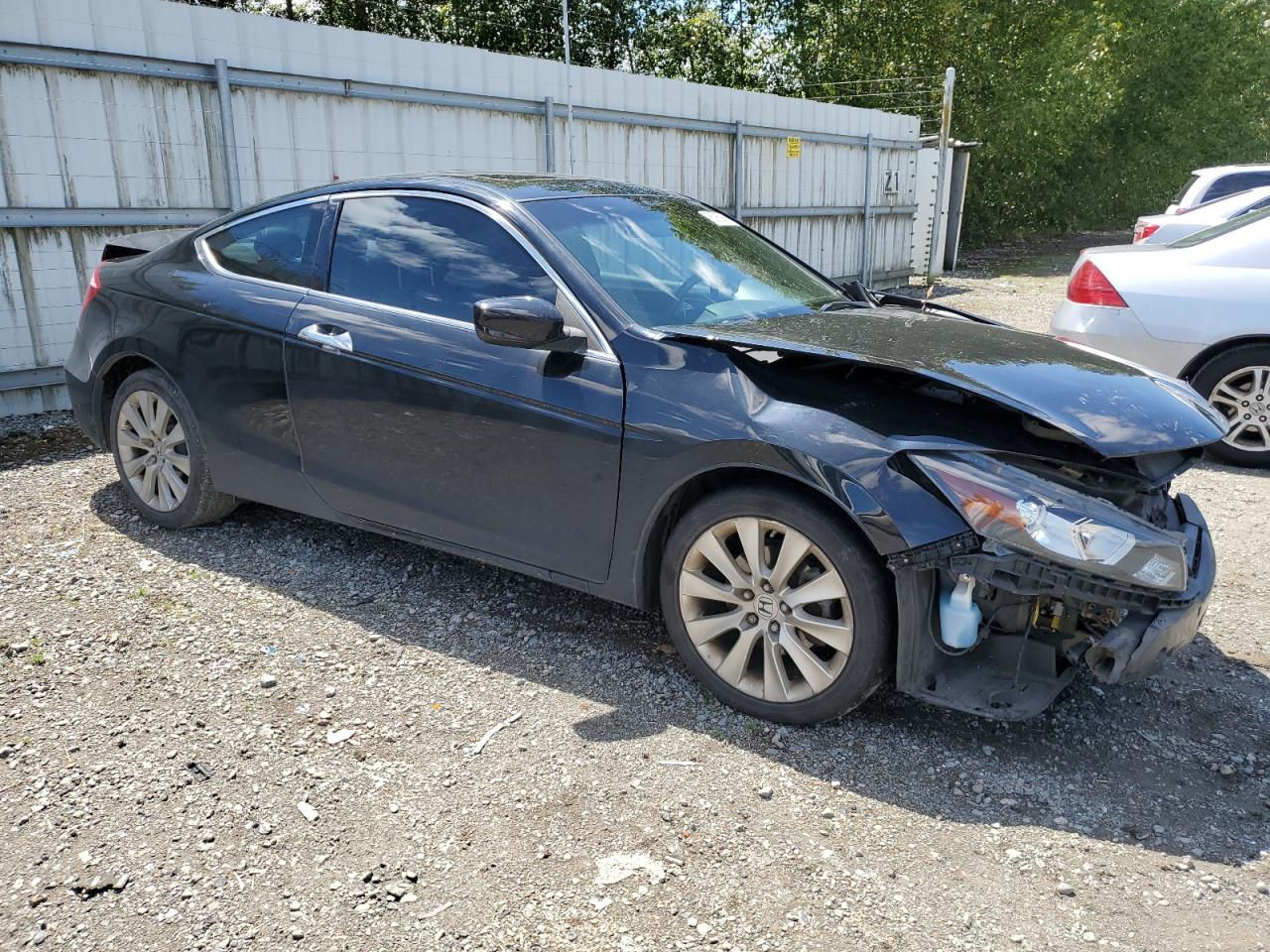 1HGCS22838A013645 2008 Honda Accord Exl