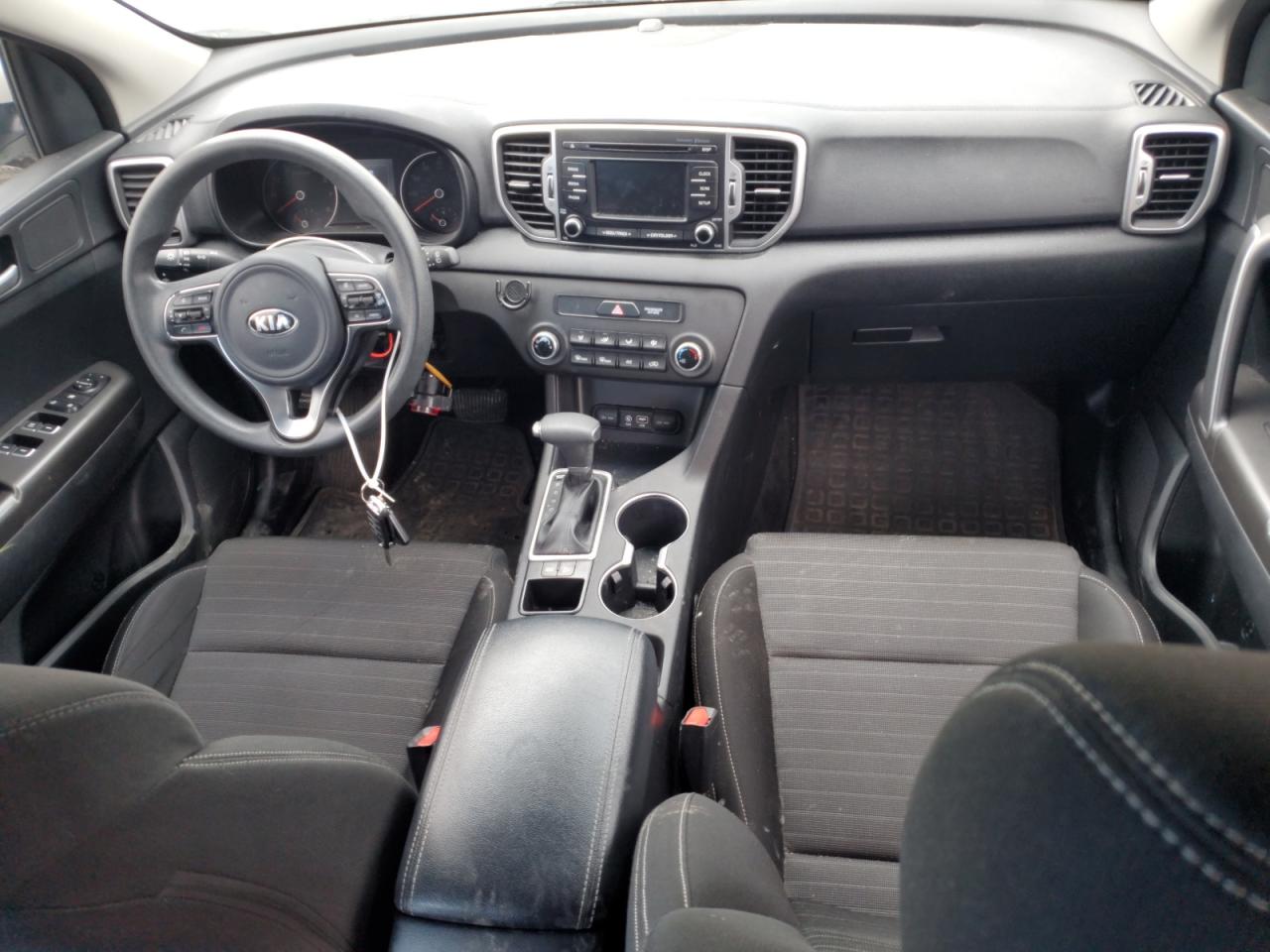 KNDPM3AC4J7343786 2018 Kia Sportage Lx