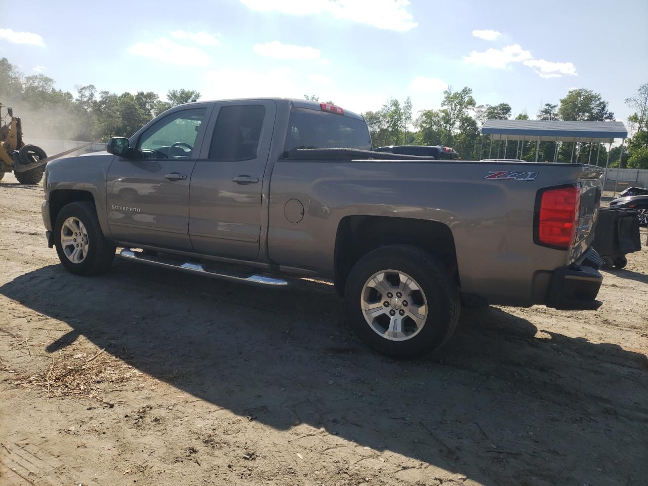 1GCVKREC7HZ165865 2017 Chevrolet Silverado K1500 Lt