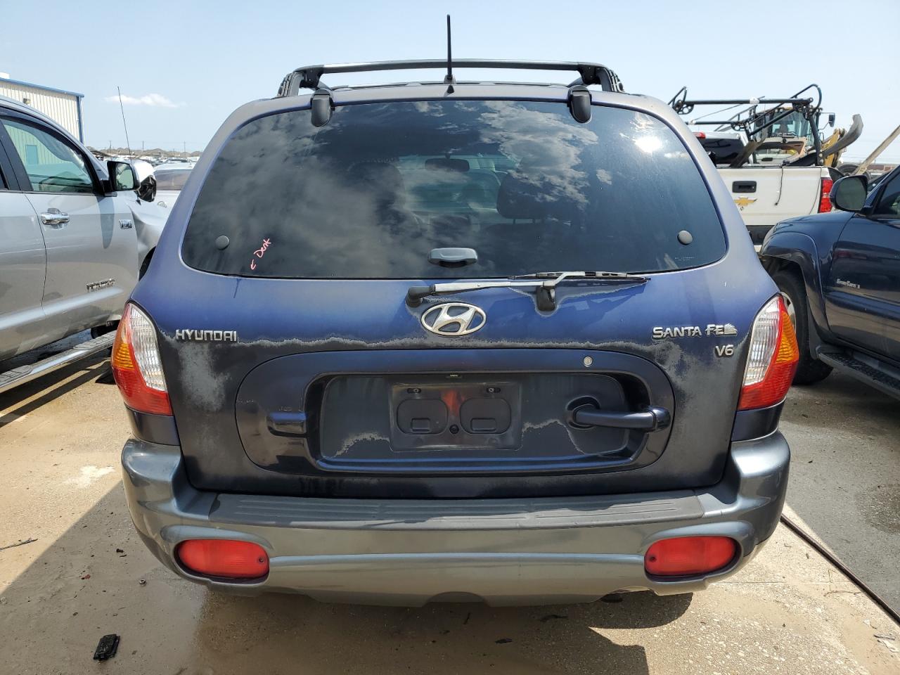 KM8SC13D74U829081 2004 Hyundai Santa Fe Gls
