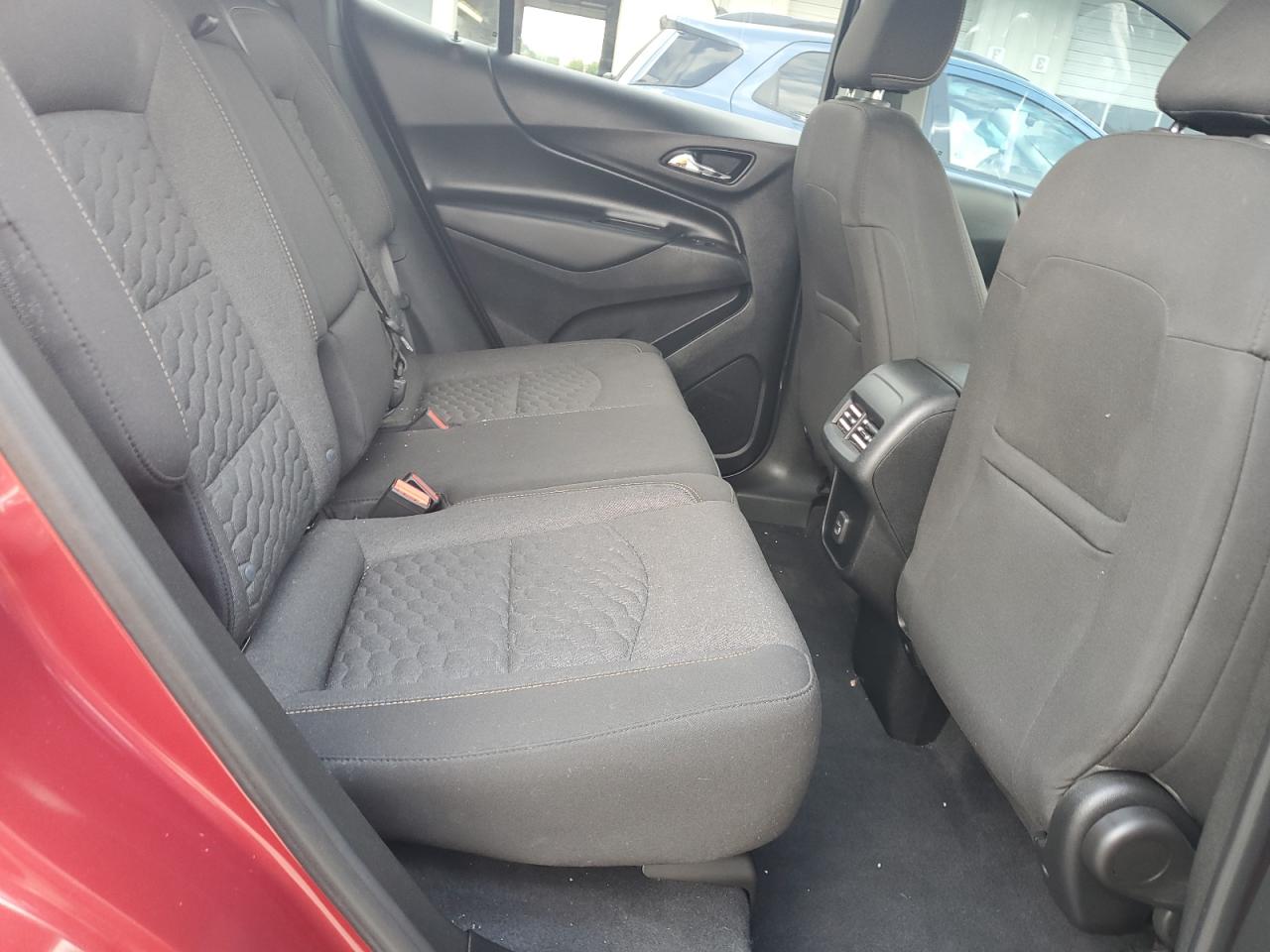 2GNAXUEV1K6287040 2019 Chevrolet Equinox Lt