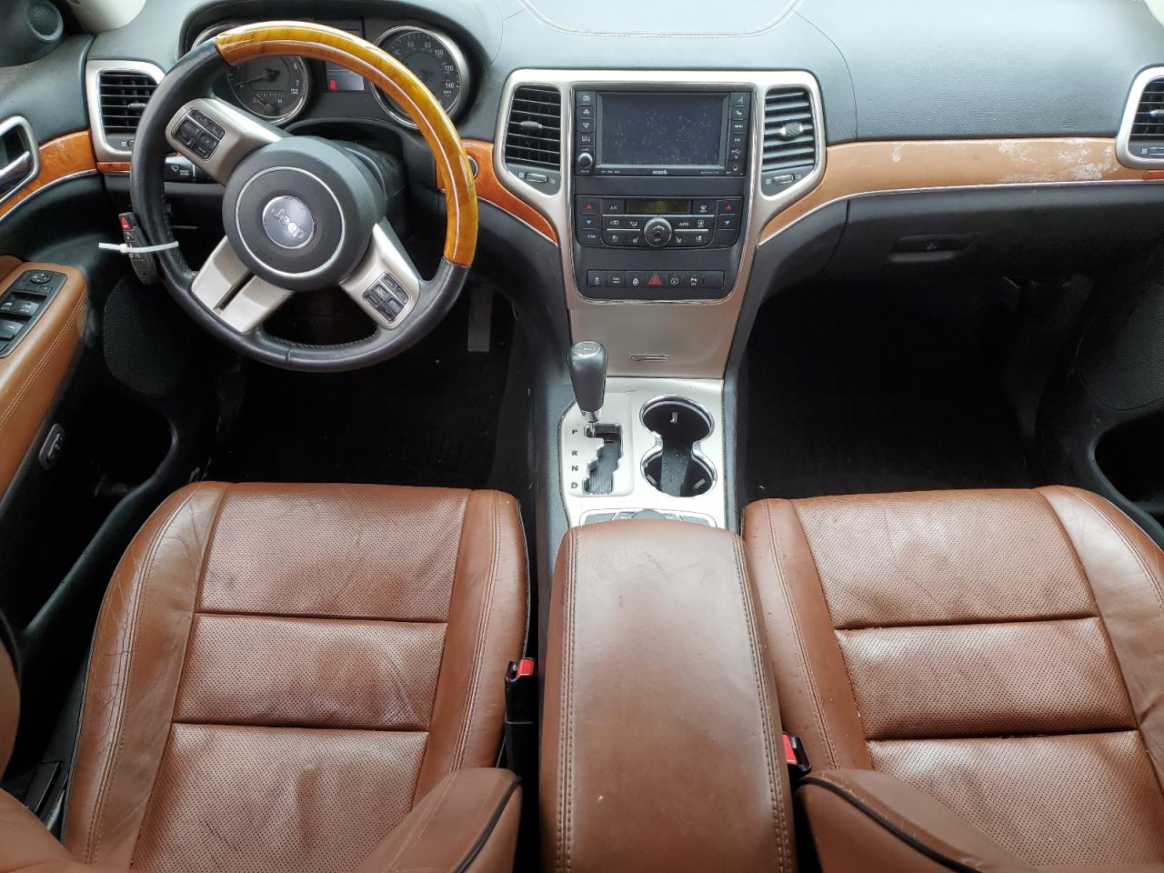 1C4RJFCT8DC596590 2013 Jeep Grand Cherokee Overland