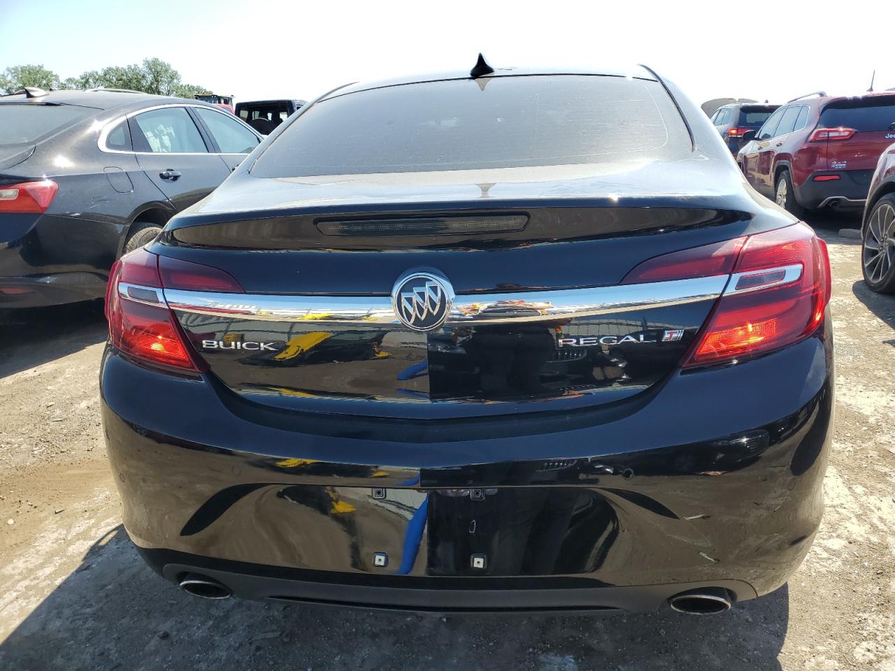 Lot #2957034068 2017 BUICK REGAL PREM