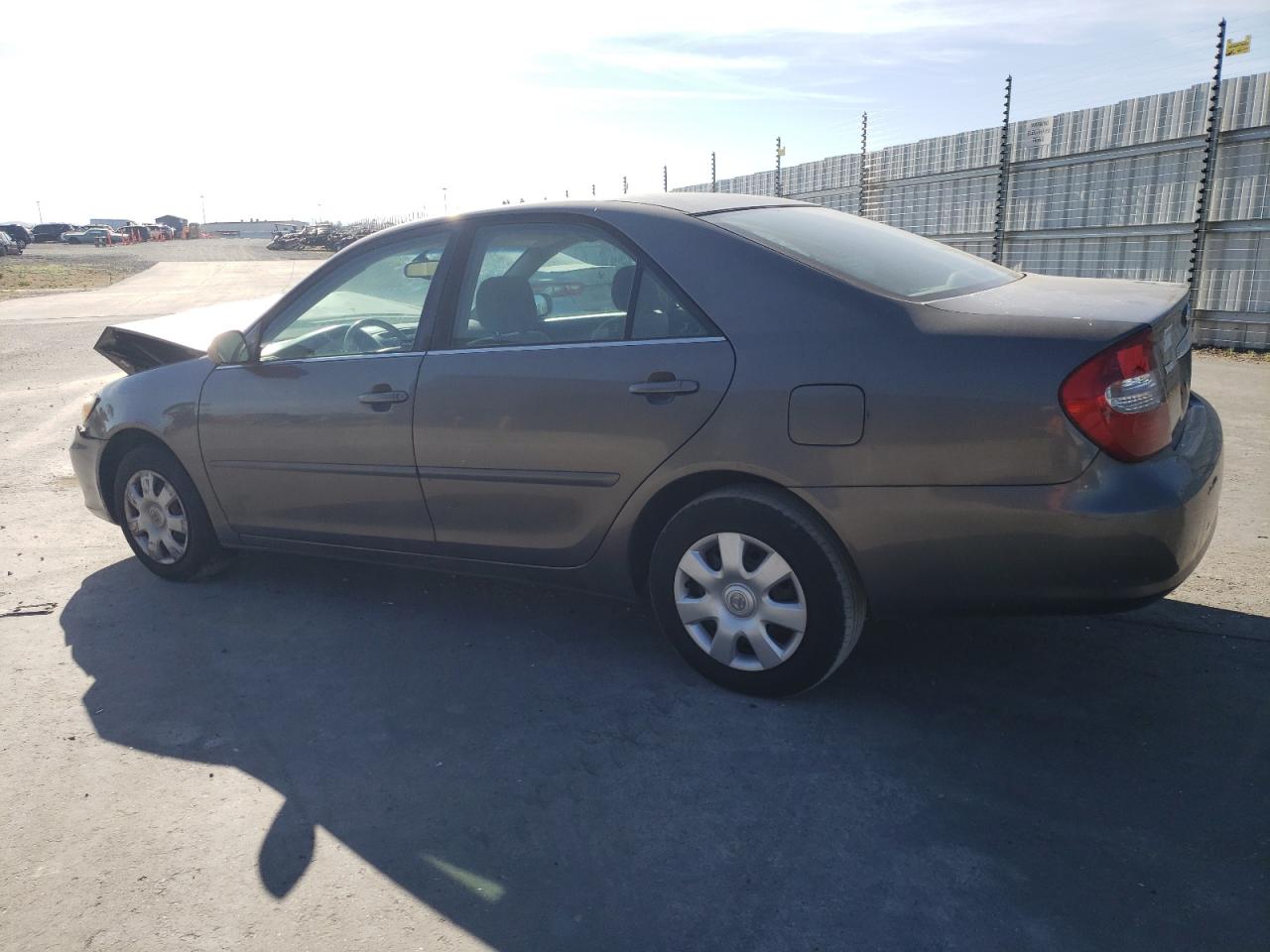 4T1BE32K93U690107 2003 Toyota Camry Le