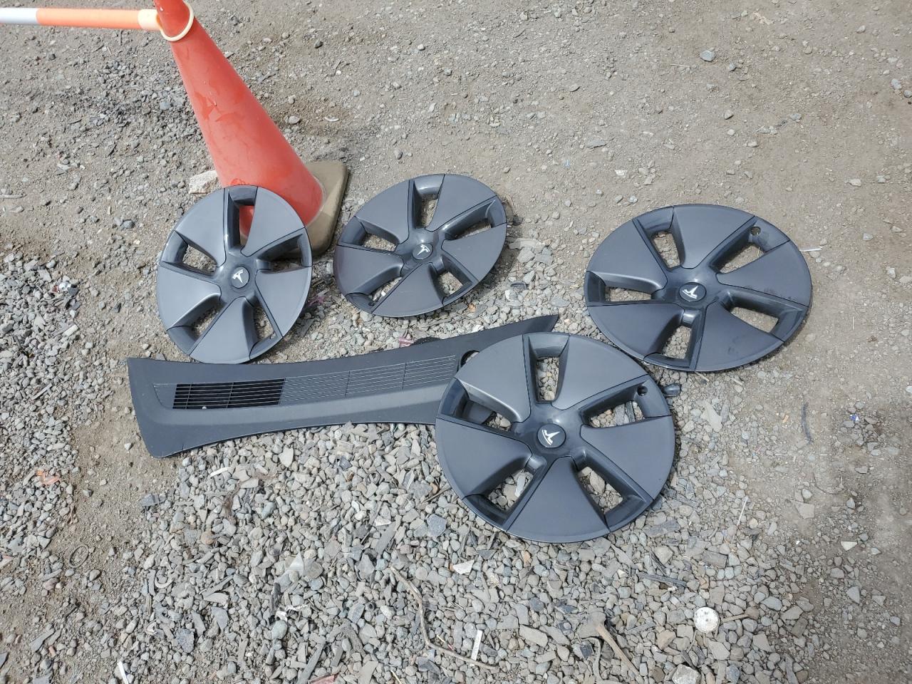 5YJ3E1EA6PF669018 2023 Tesla Model 3