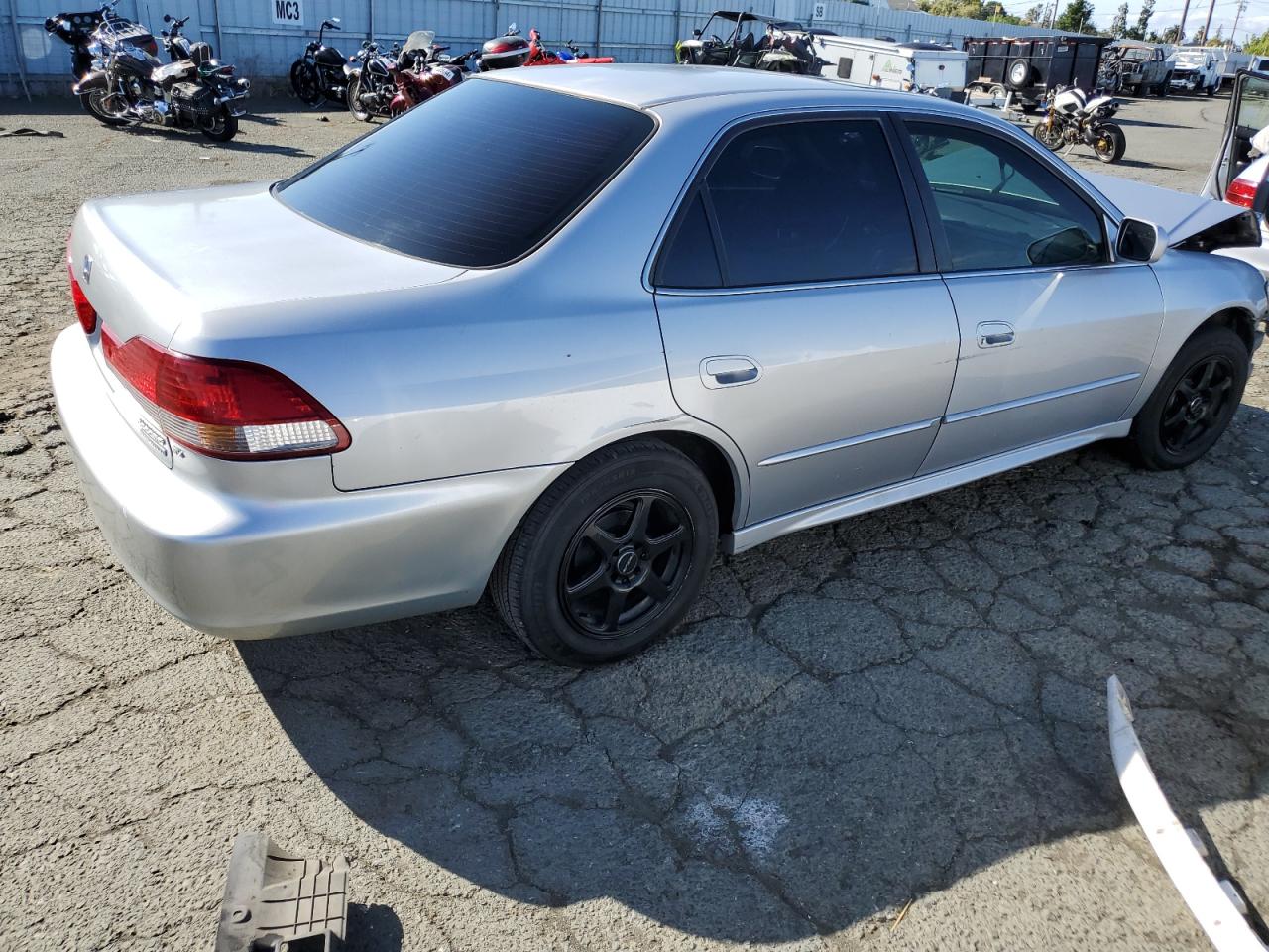 JHMCG66832C021272 2002 Honda Accord Ex