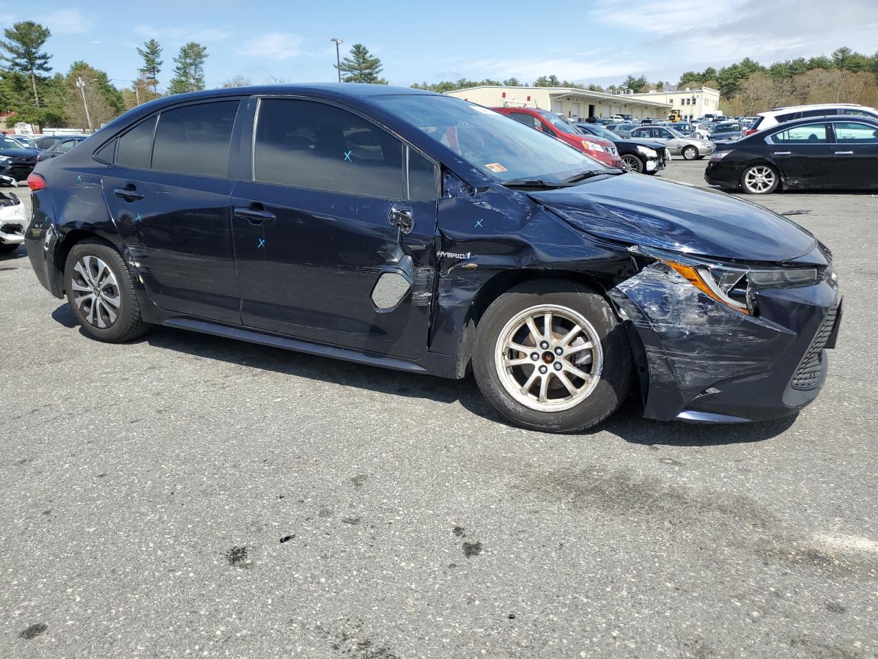 2022 Toyota Corolla Le vin: JTDEAMDE4NJ047887