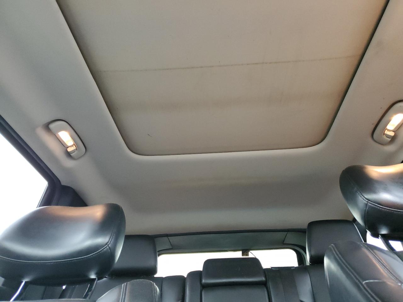 1J4RR4GG7BC510171 2011 Jeep Grand Cherokee Laredo