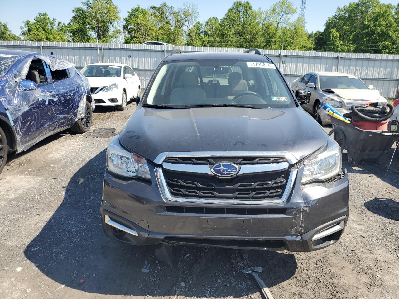 JF2SJAEC1HH469563 2017 Subaru Forester 2.5I Premium