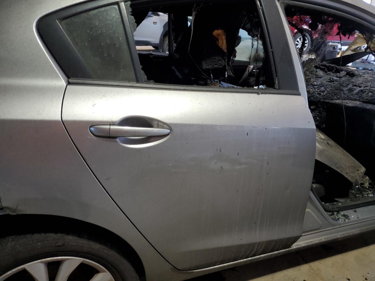 JM1BL1W54B1447100 2011 Mazda 3 S