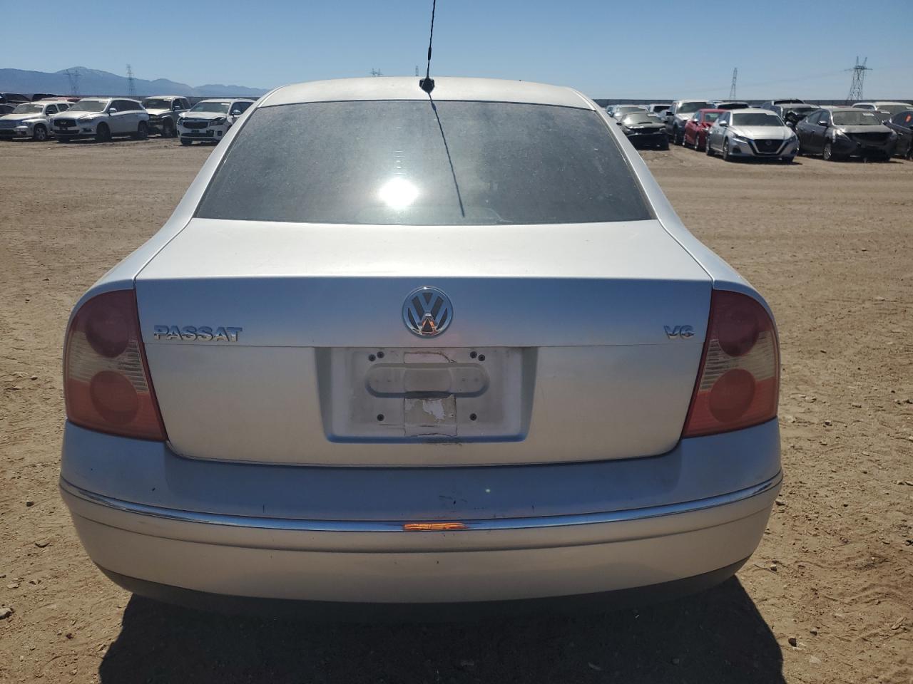 WVWRH63B14P252742 2004 Volkswagen Passat Glx