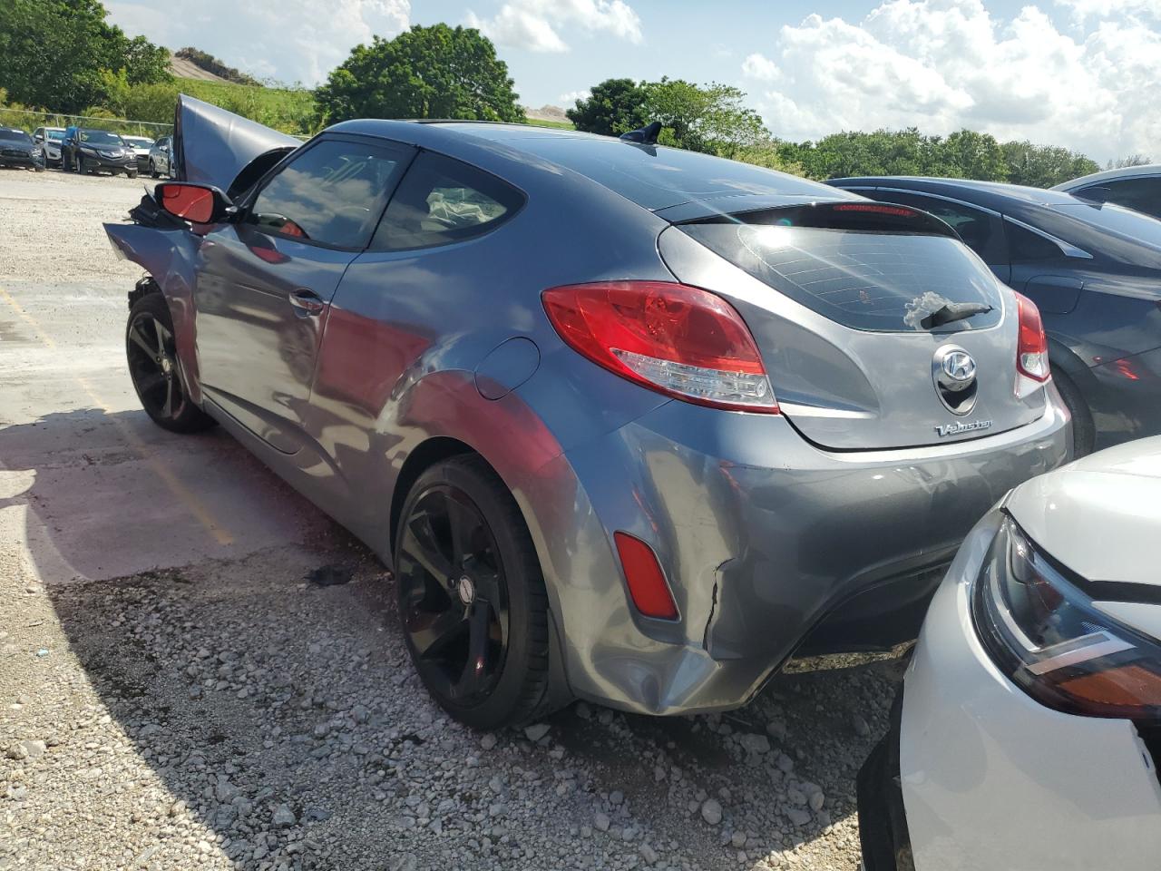 KMHTC6AD8GU256474 2016 Hyundai Veloster