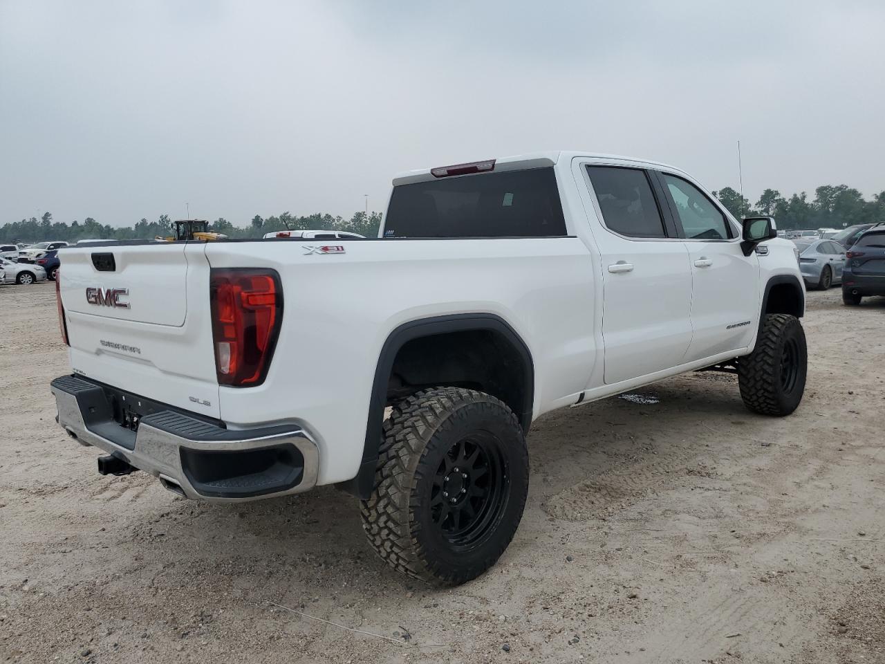 2022 GMC Sierra K1500 Sle vin: 3GTUUBED3NG616503