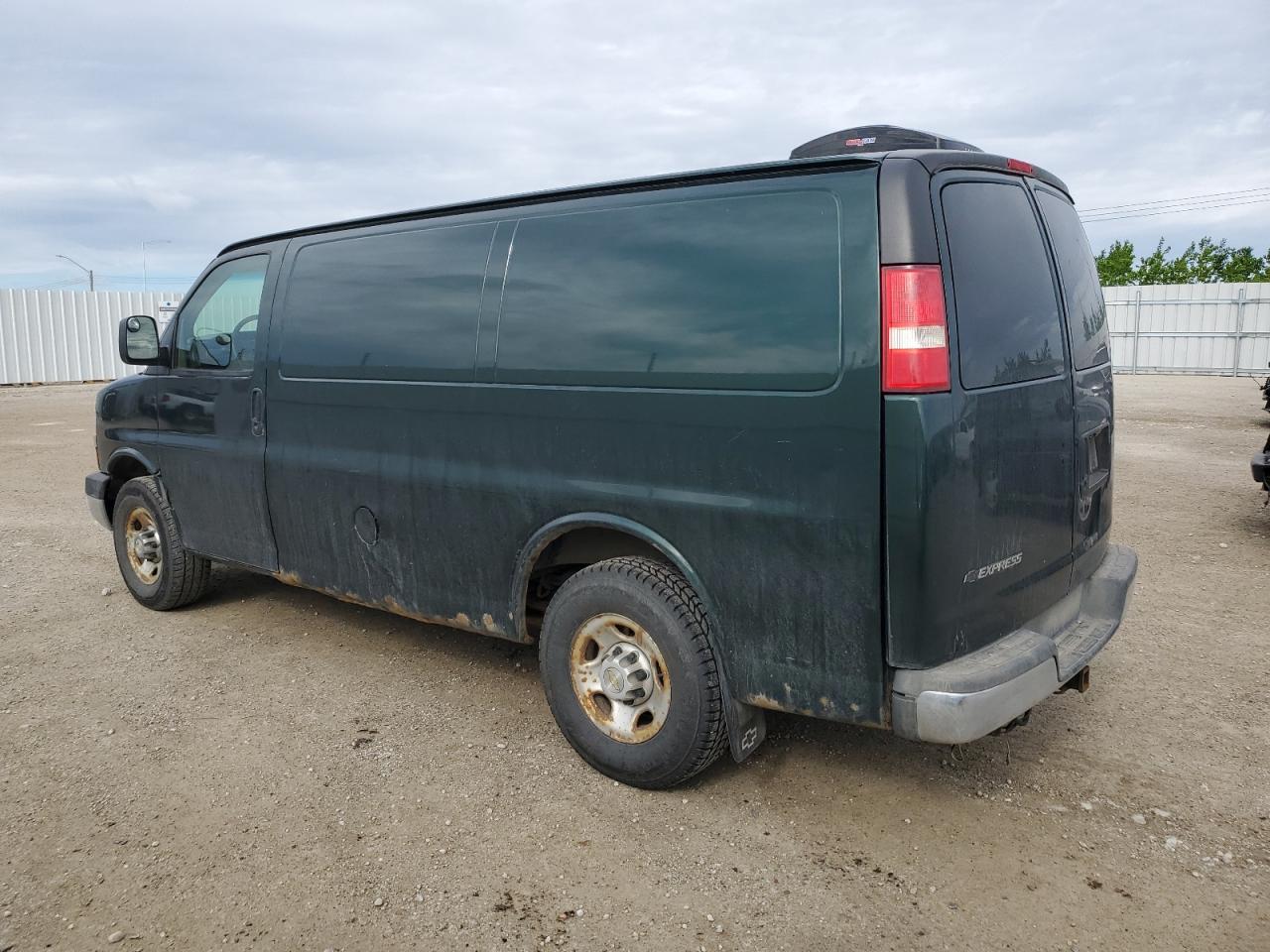 1GCGG25V571139619 2007 Chevrolet Express G2500