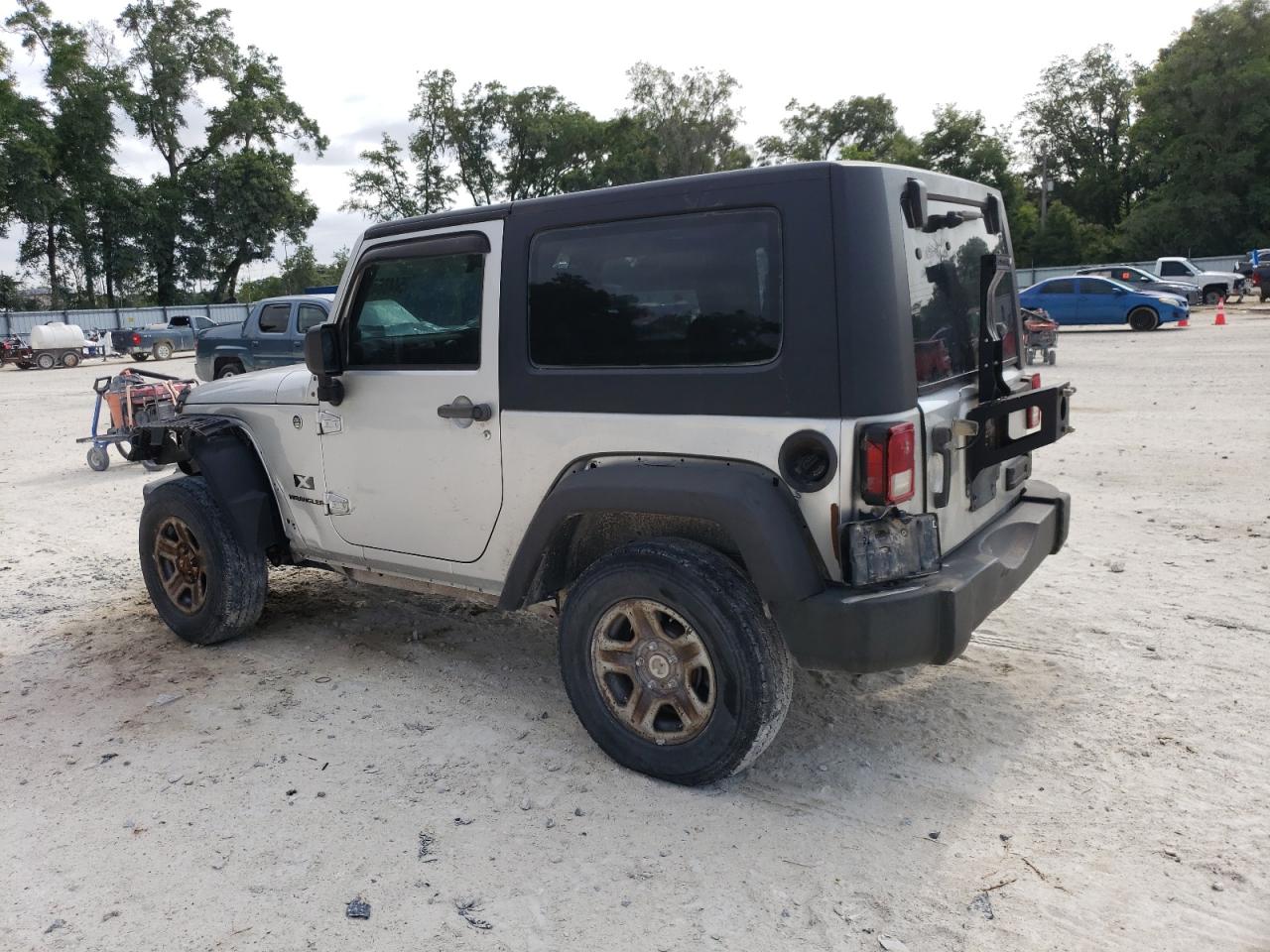 1J4FZ24128L653870 2008 Jeep Wrangler X