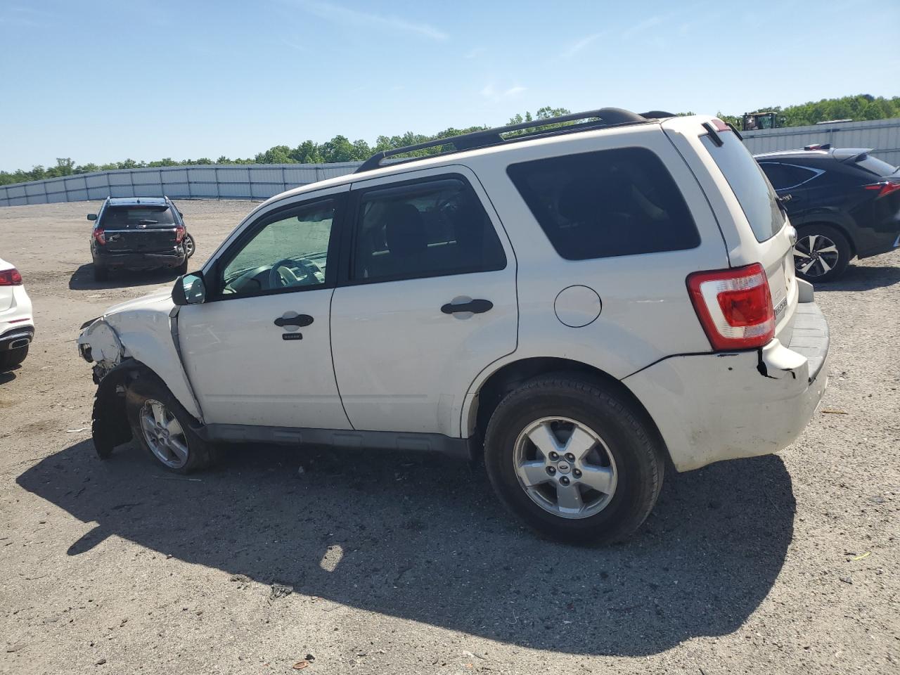 1FMCU03769KC47143 2009 Ford Escape Xlt