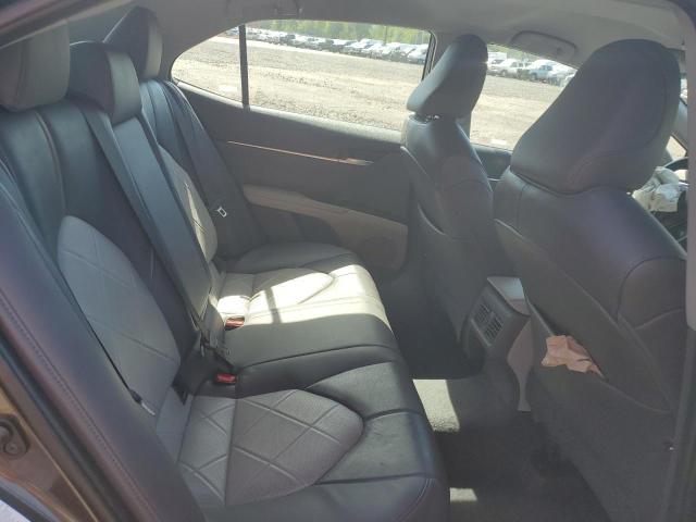 2018 TOYOTA CAMRY HYBR - 4T1B21HK2JU005463