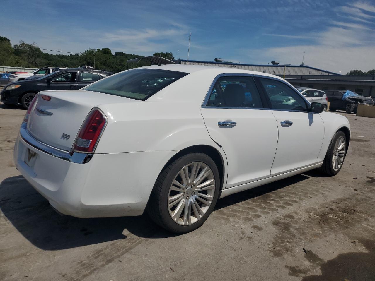 2012 Chrysler 300 Limited vin: 2C3CCACG8CH200583