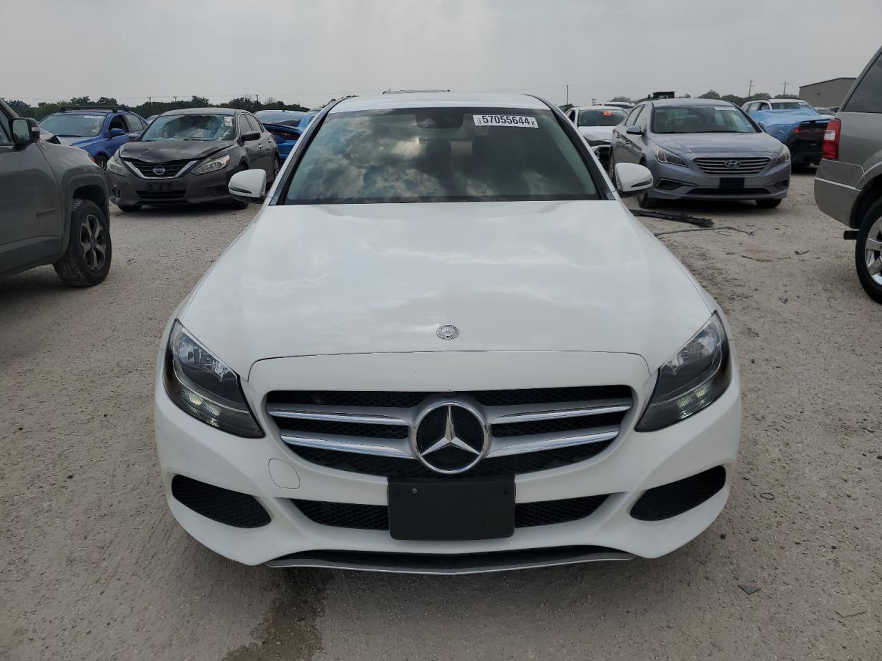 55SWF4JB5HU187098 2017 Mercedes-Benz C 300