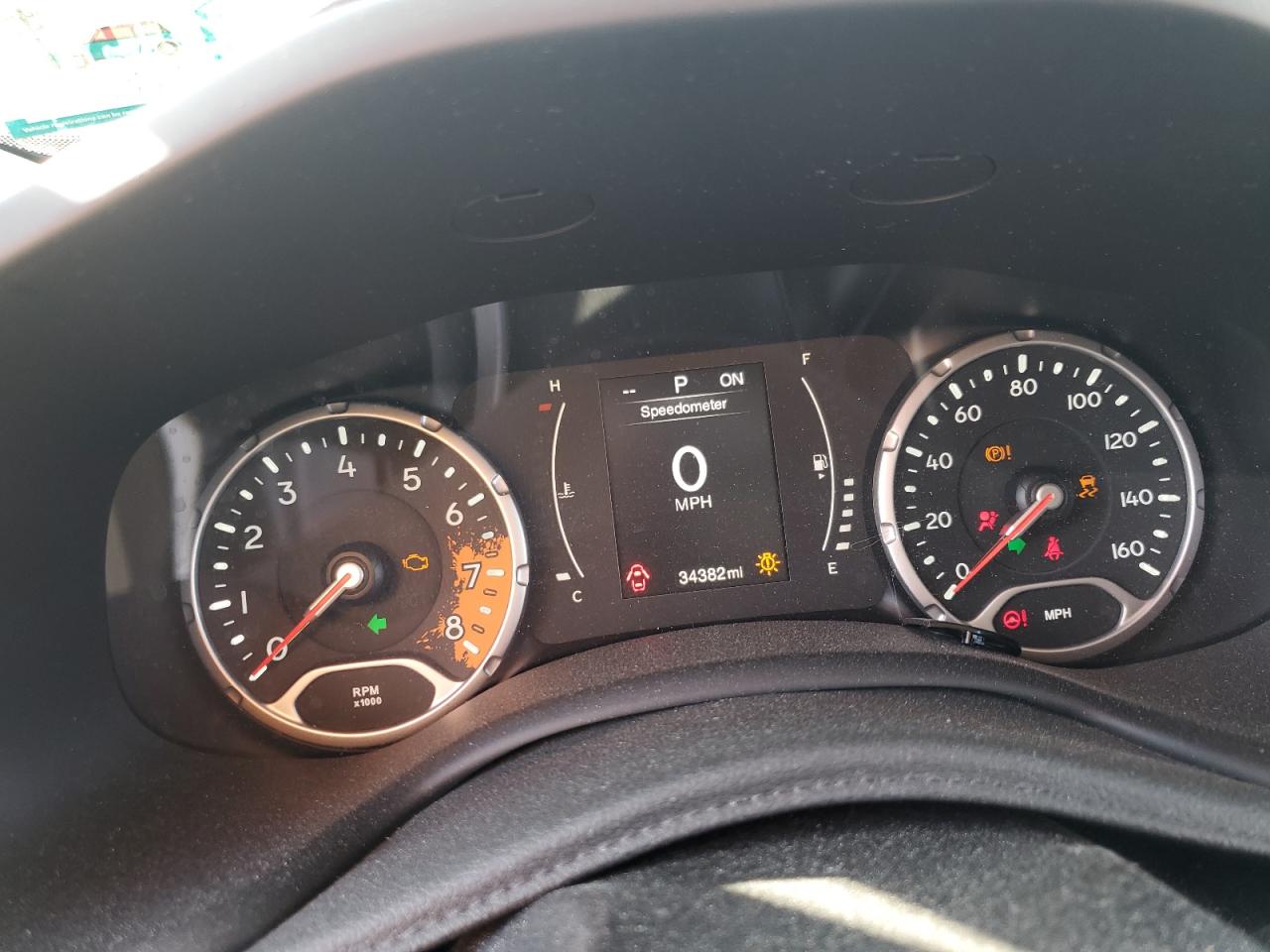 ZACCJBBT9GPD47487 2016 Jeep Renegade Latitude