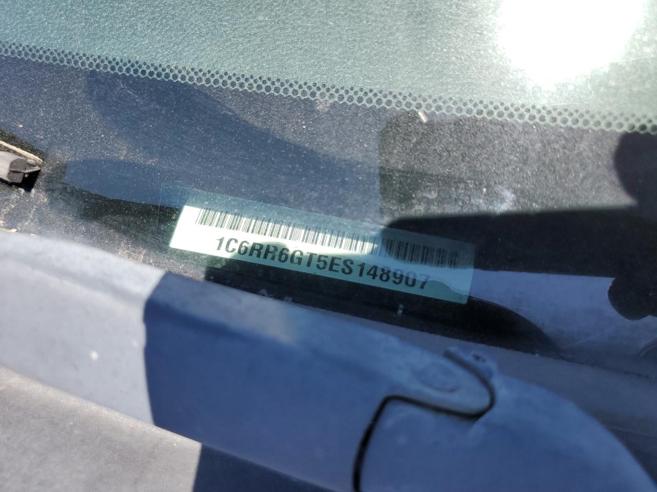 1C6RR6GT5ES148907 2014 Ram 1500 Slt