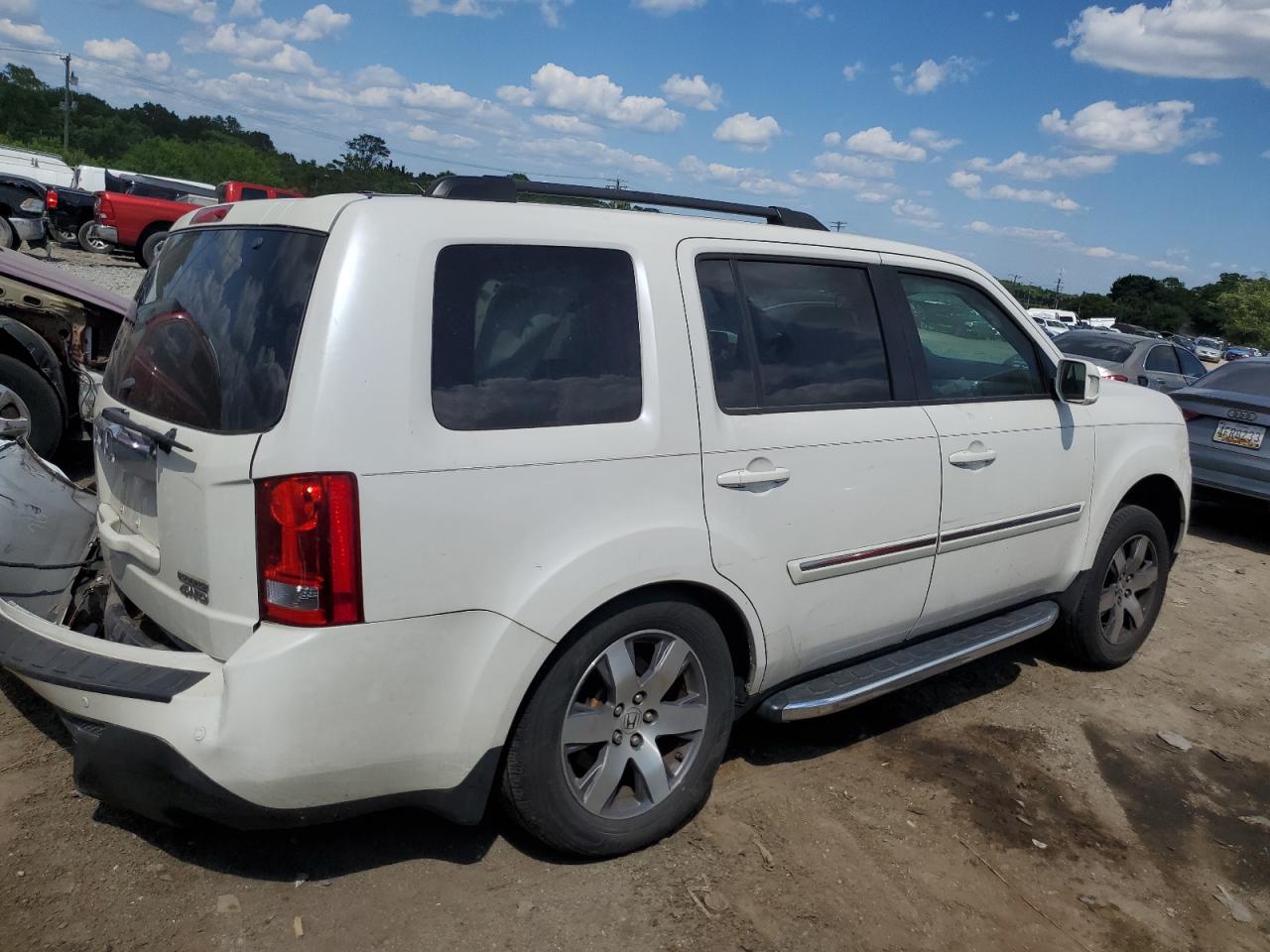 5FNYF4H96DB070931 2013 Honda Pilot Touring