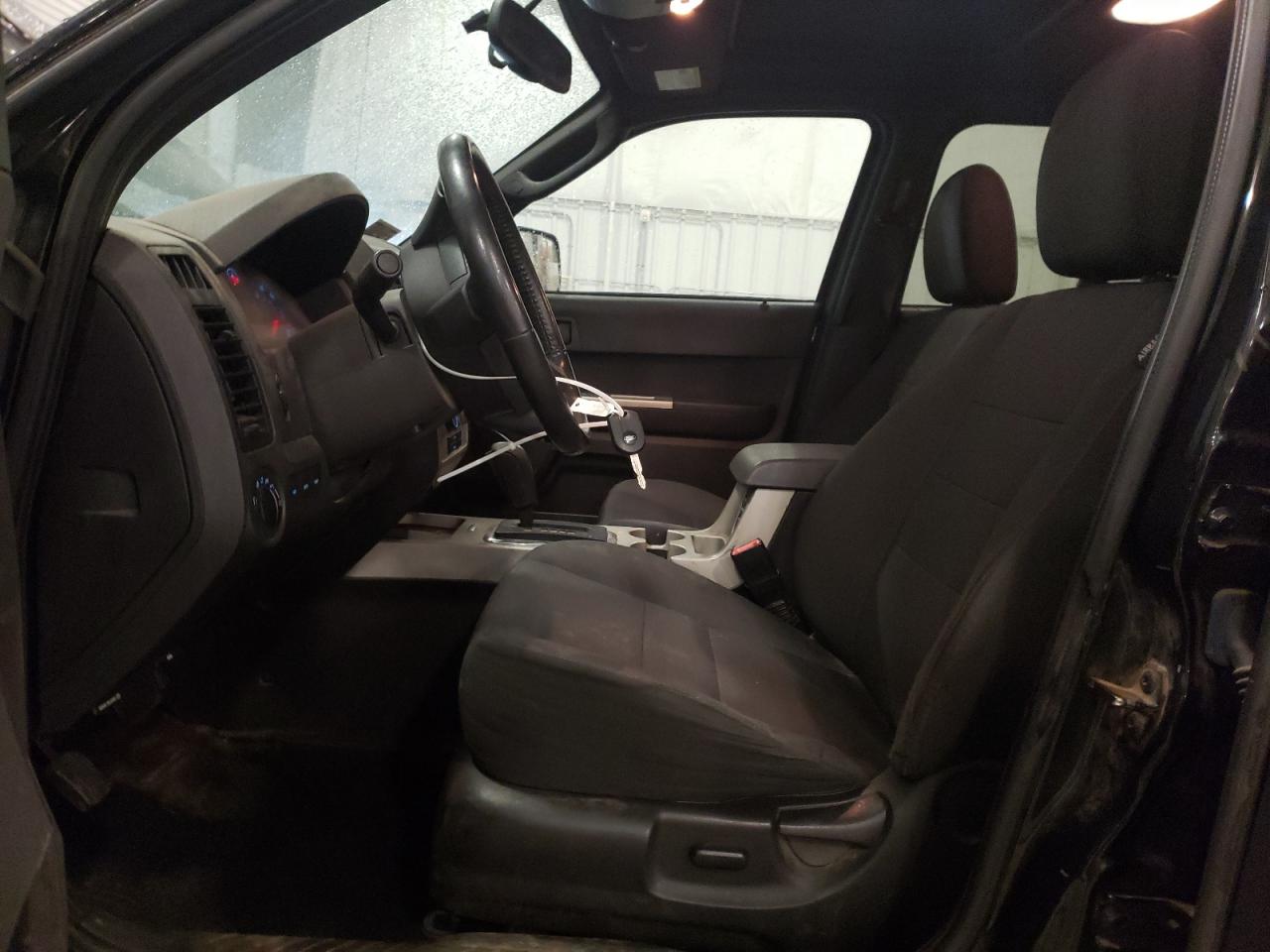 1FMCU9DG8BKC63563 2011 Ford Escape Xlt