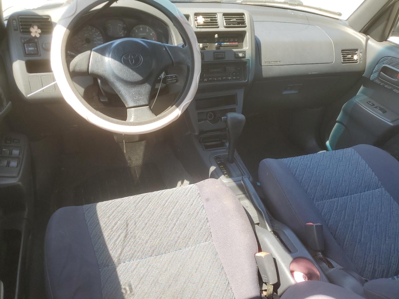JT3GP10V6W0032198 1998 Toyota Rav4