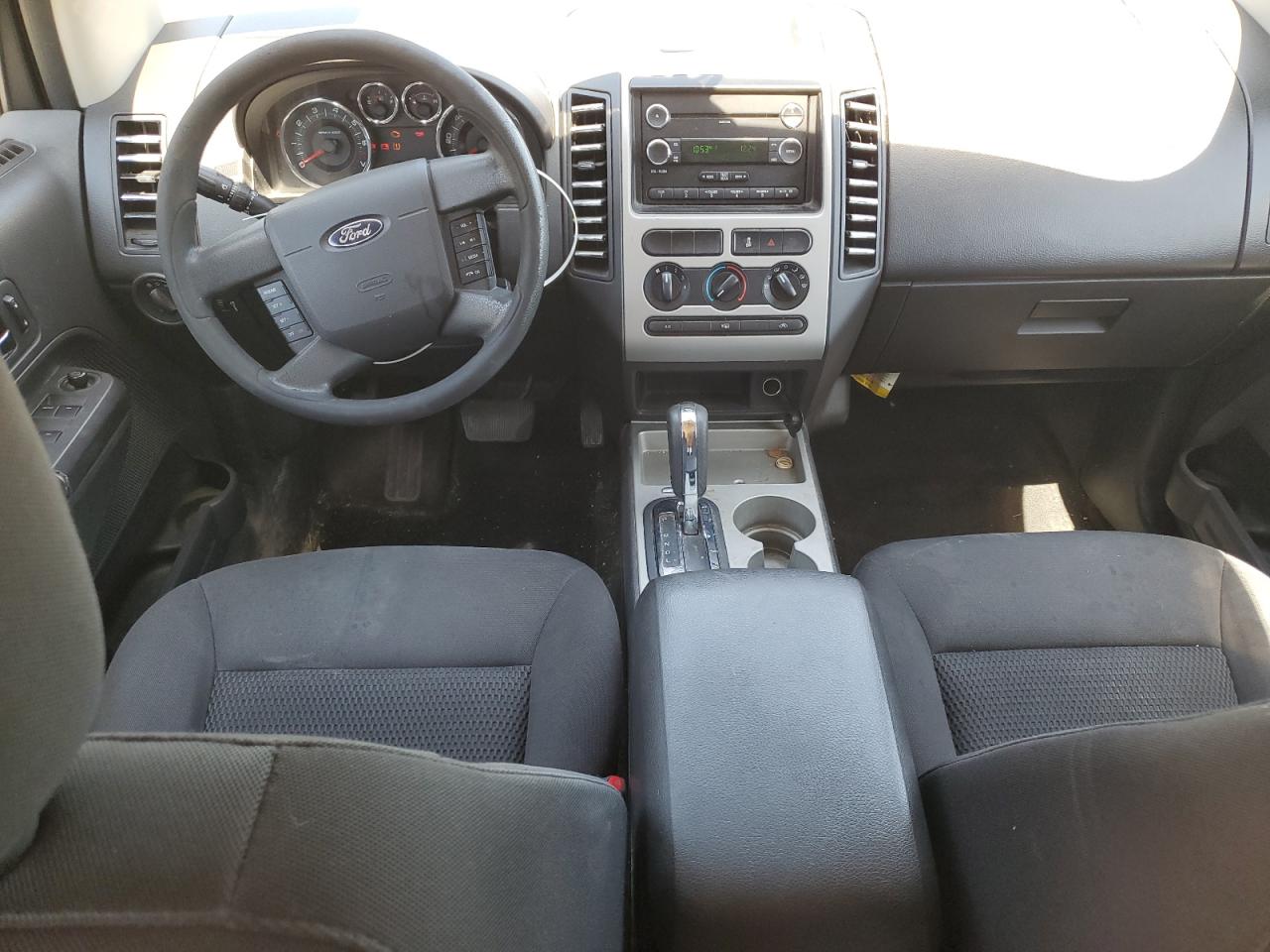 2FMDK36C18BB49375 2008 Ford Edge Se