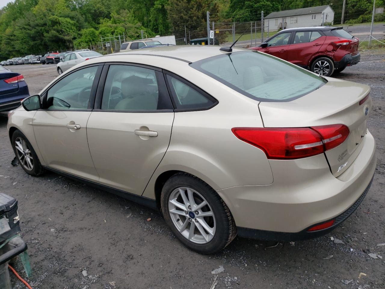 1FADP3F25JL291169 2018 Ford Focus Se