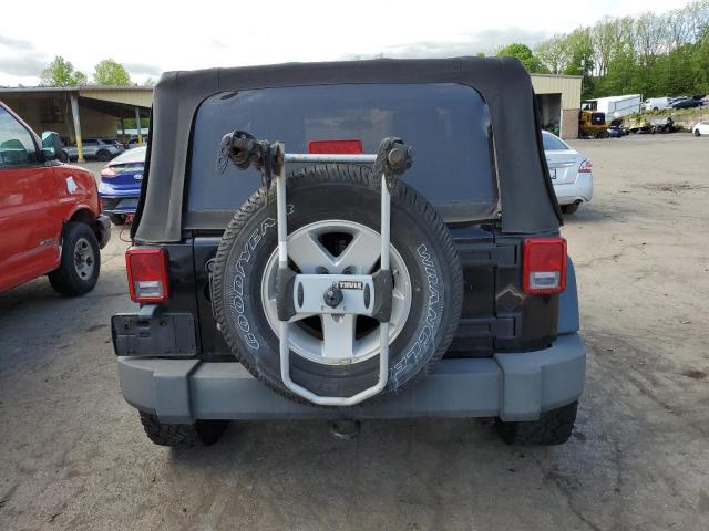 2008 Jeep Wrangler X VIN: 1J4FA24128L644092 Lot: 53807374