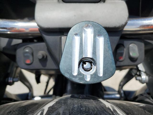 2013 HARLEY-DAVIDSON FLTRU ROAD 1HD1KGM19DB628819