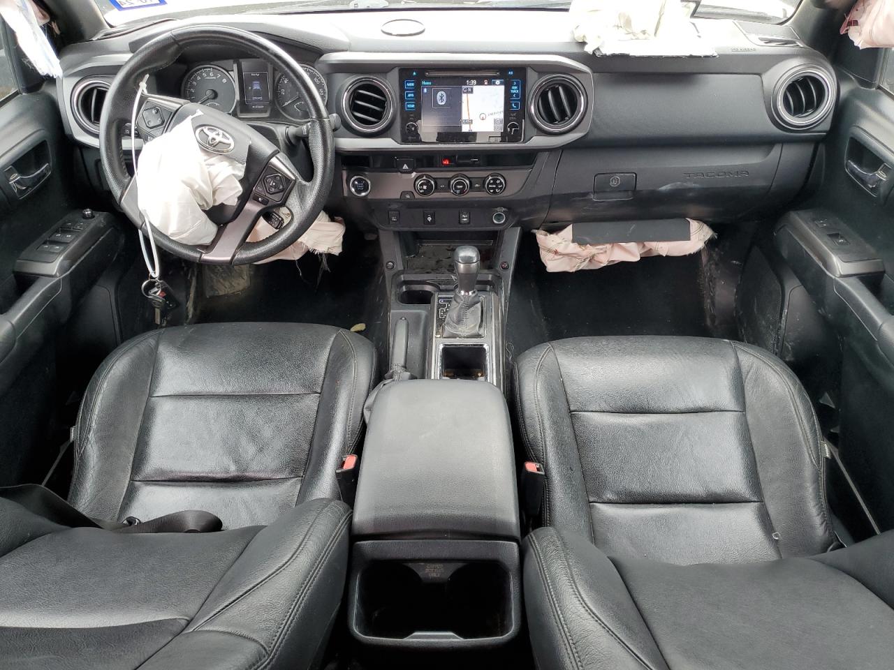 5TFBZ5DN4HX001981 2017 Toyota Tacoma Double Cab