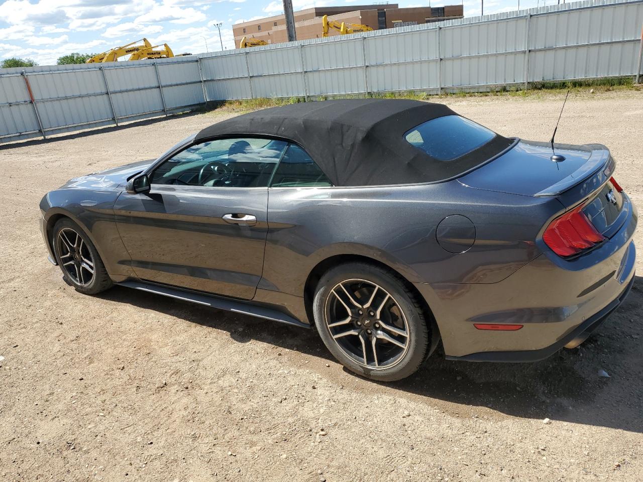 1FATP8UHXJ5156628 2018 Ford Mustang