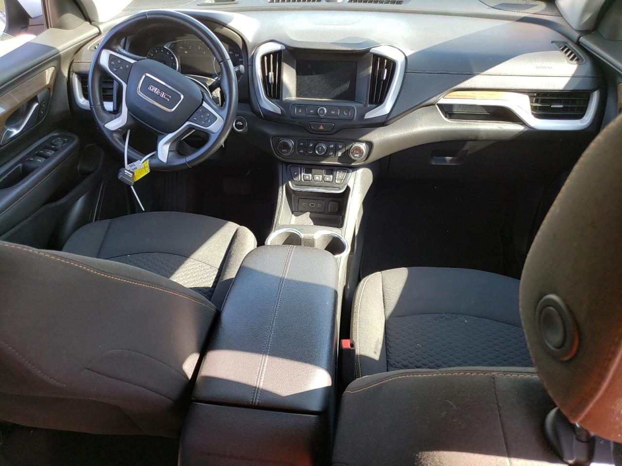 3GKALTEVXLL134575 2020 GMC Terrain Sle